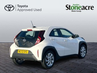 Toyota Aygo X 1.0 VVT-i Pure 5dr NG72SYC Image 3
