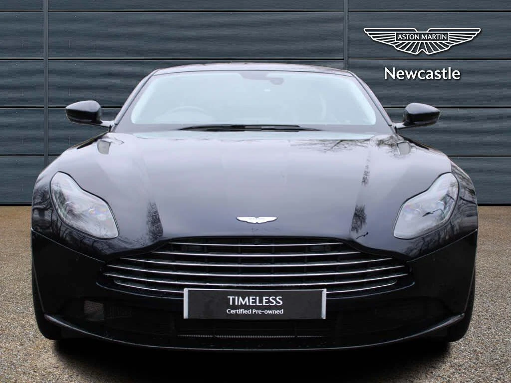 Aston Martin DB11 V8 528 2dr Touchtronic Auto NJ23FVT Image 2