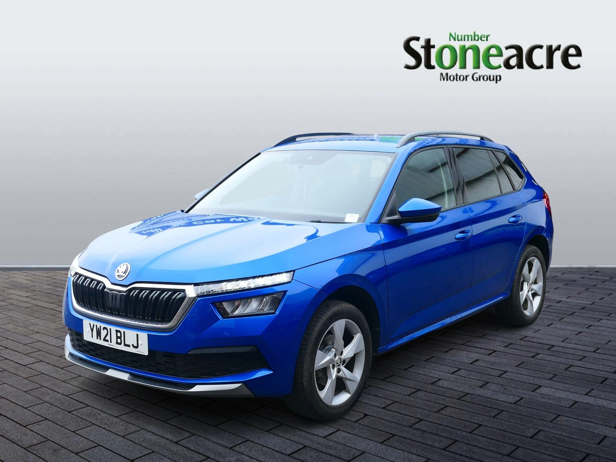 Skoda Kamiq 1.0 TSI SE Drive Euro 6 (s/s) 5dr YW21BLJ Image 3