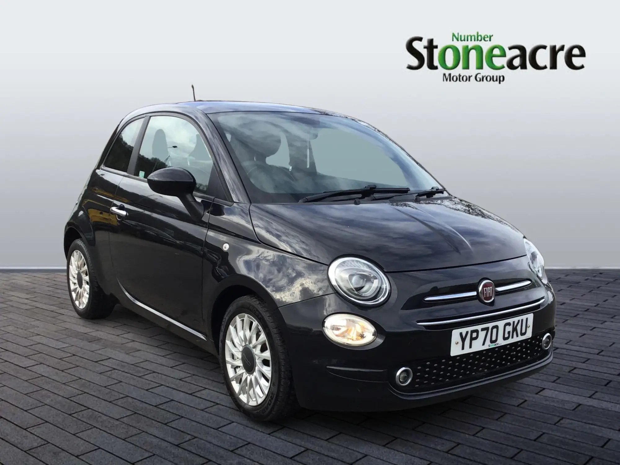 Fiat 500 1.0 Mild Hybrid Lounge 3dr YP70GKU Image 1