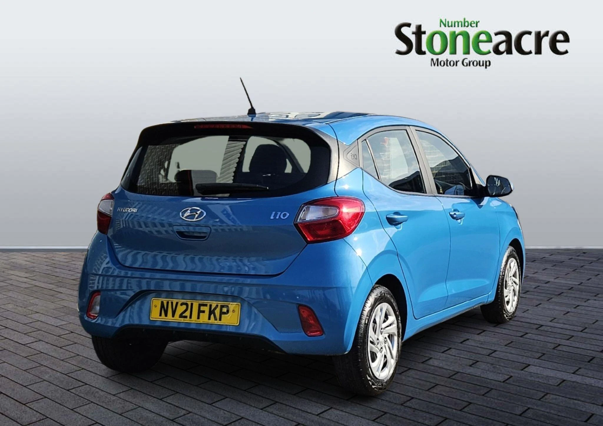 Hyundai i10 1.0 SE Connect Hatchback 5dr Petrol Manual Euro 6 (s/s) (67 ps) NV21FKP Image 3