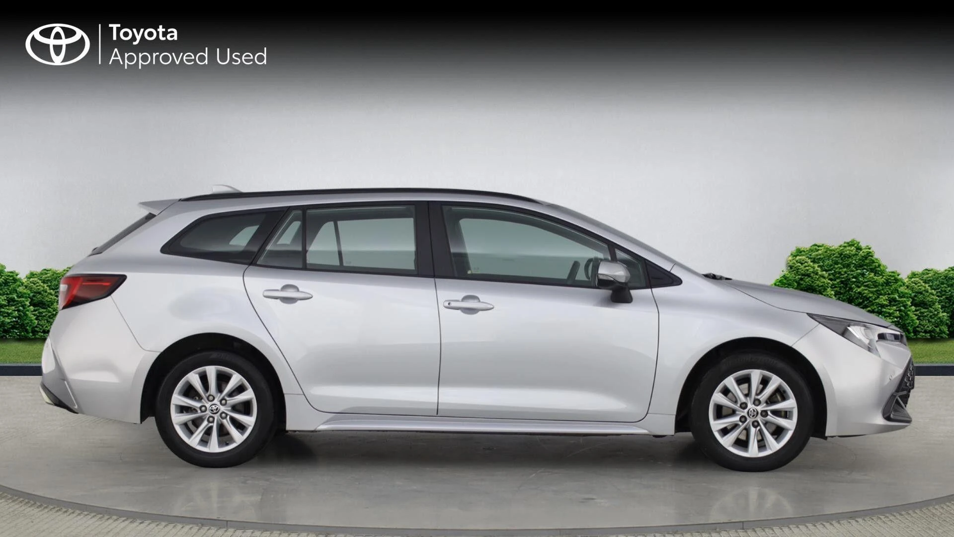 Toyota Corolla Touring Sports 2.0 VVT-h Icon Touring Sports CVT Euro 6 (s/s) 5dr FH73OFE Image 2