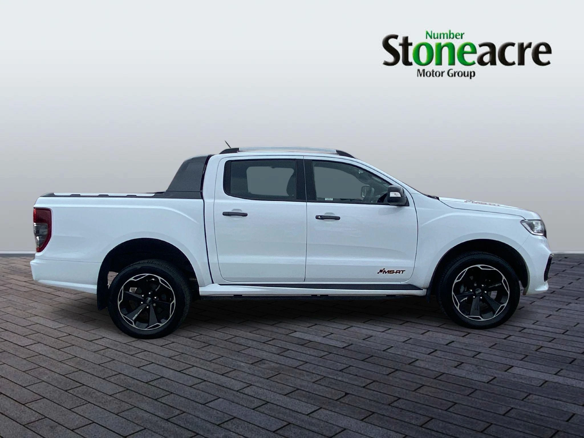Ford Ranger 2.0 EcoBlue Wildtrak Auto 4WD Euro 6 (s/s) 4dr YO23GCV Image 2