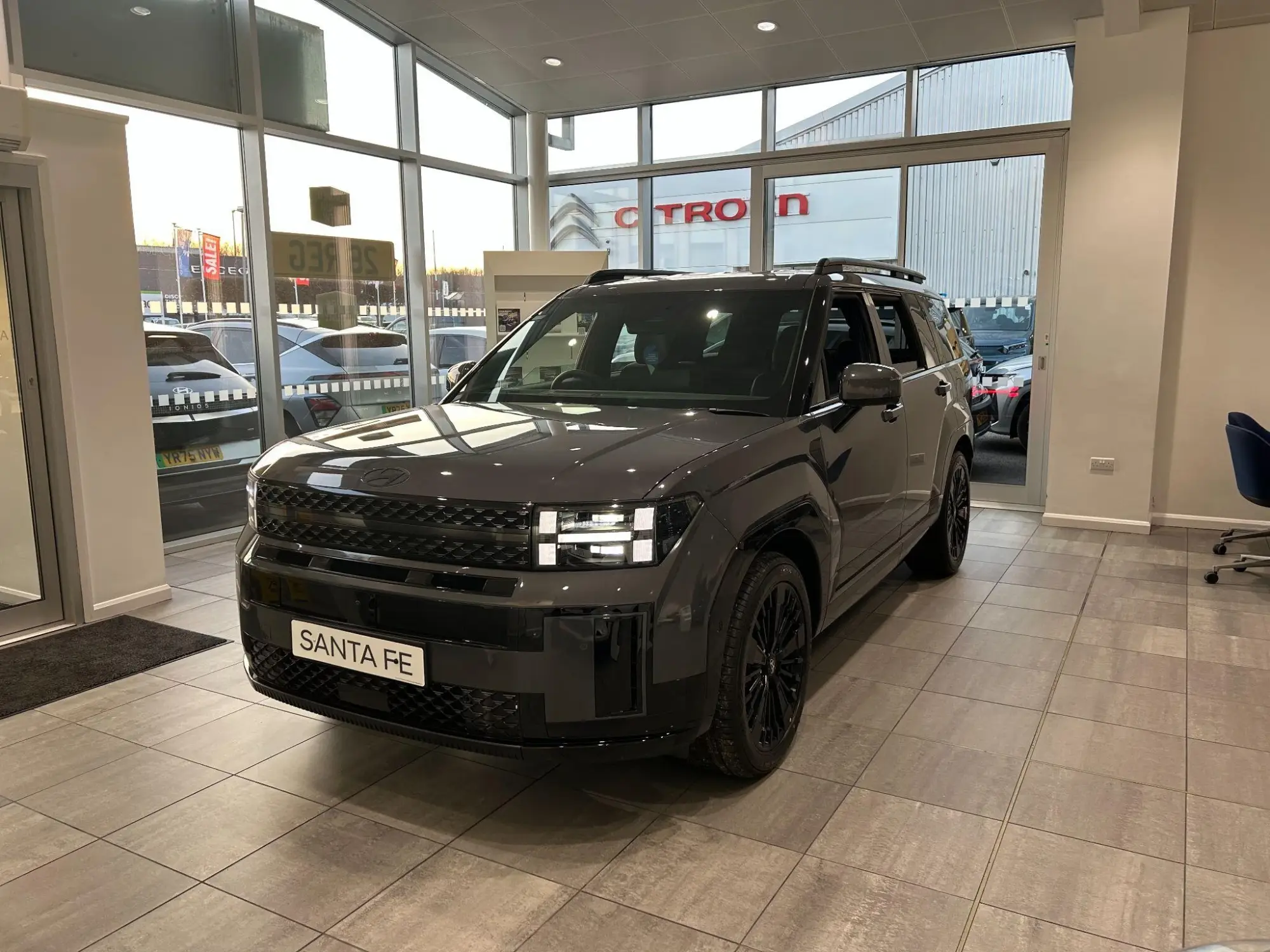 Hyundai SANTA FE Plug-in Hybrid Image 2