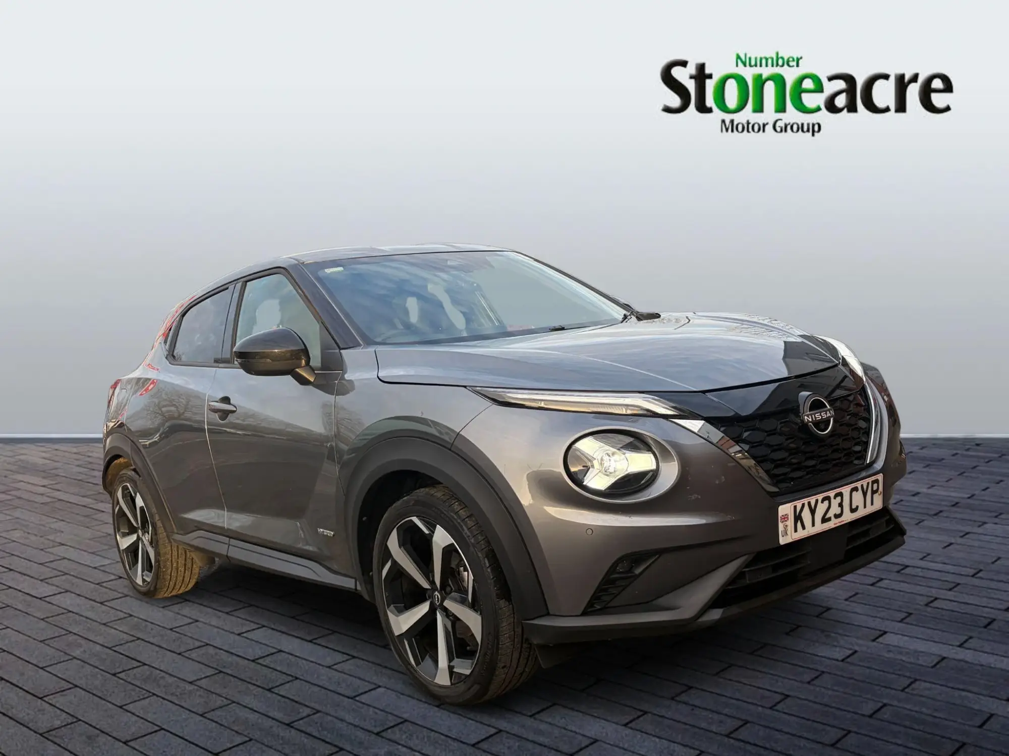 Nissan Juke Hybrid 1.6 Tekna Auto Euro 6 5dr KY23CYP Image 1