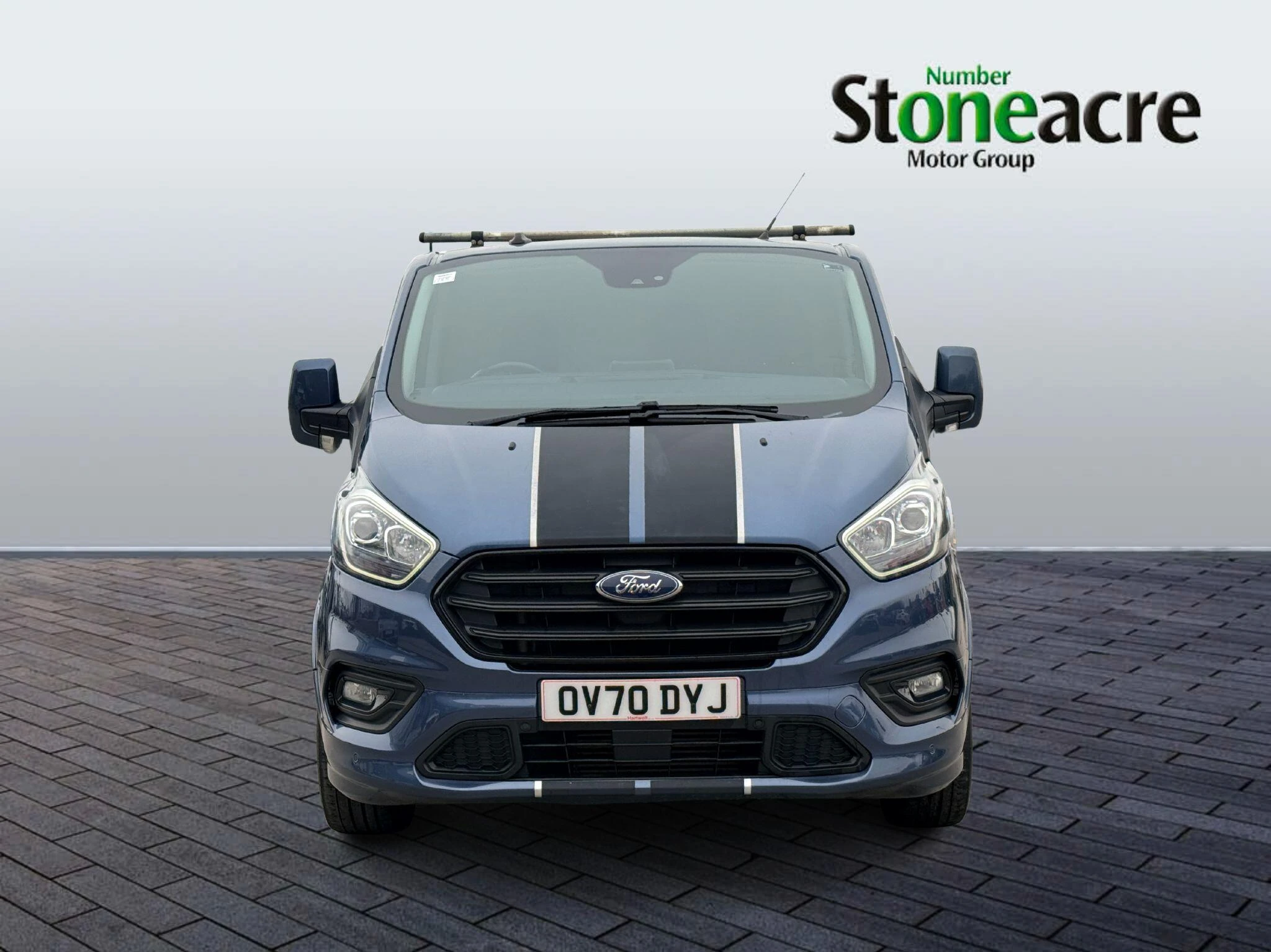 Ford Transit Custom Image 2
