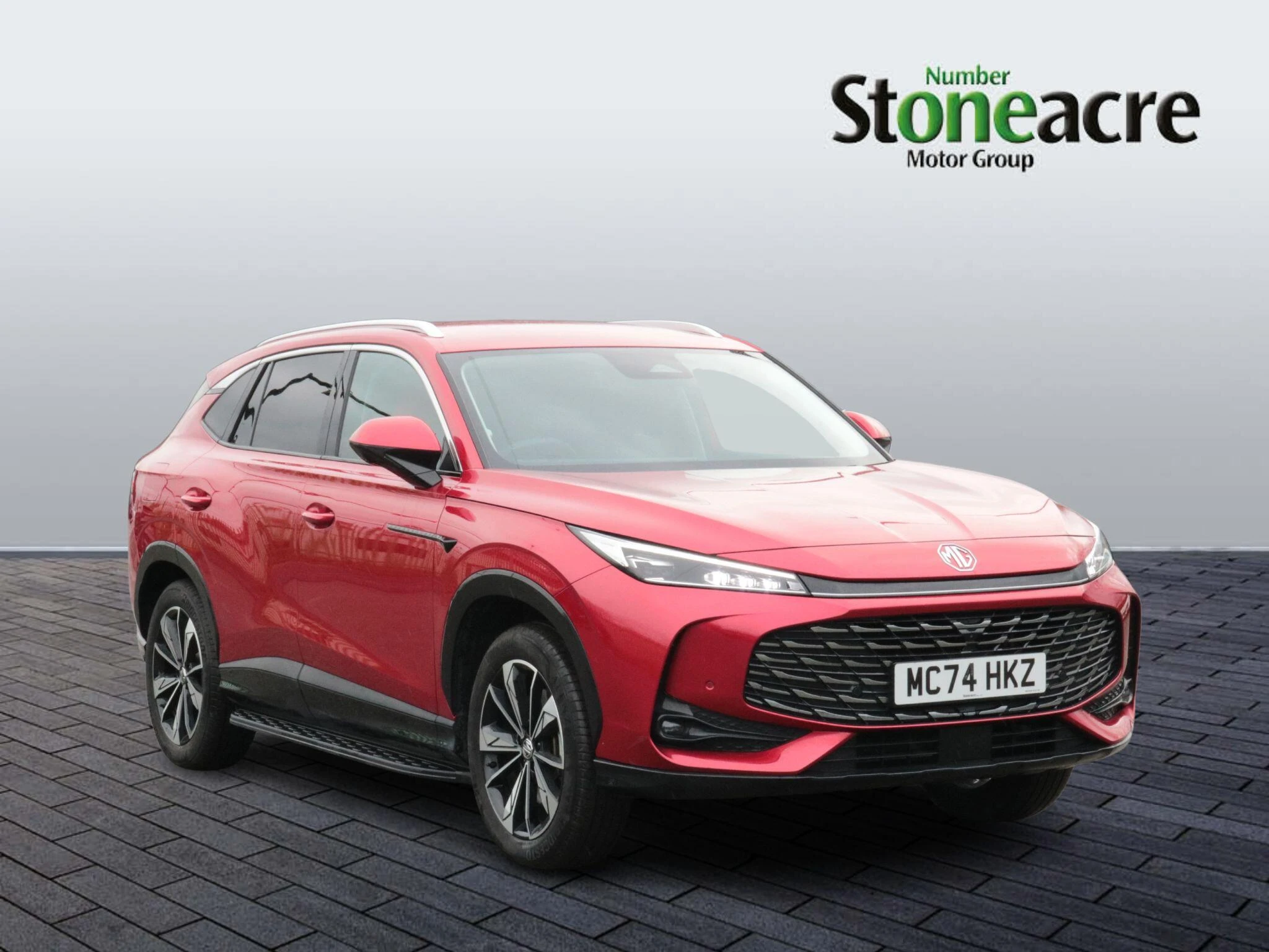 MG HS Plug-In Hybrid 1.5 T-GDI 24.7 kWh Trophy Auto Euro 6 (s/s) 5dr MC74HKZ Image 1