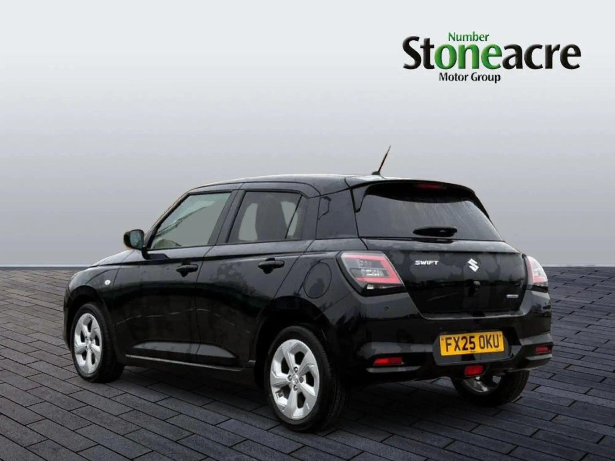Suzuki Swift 1.2 MHEV Motion CVT Euro 6 (s/s) 5dr FX25OKU Image 3