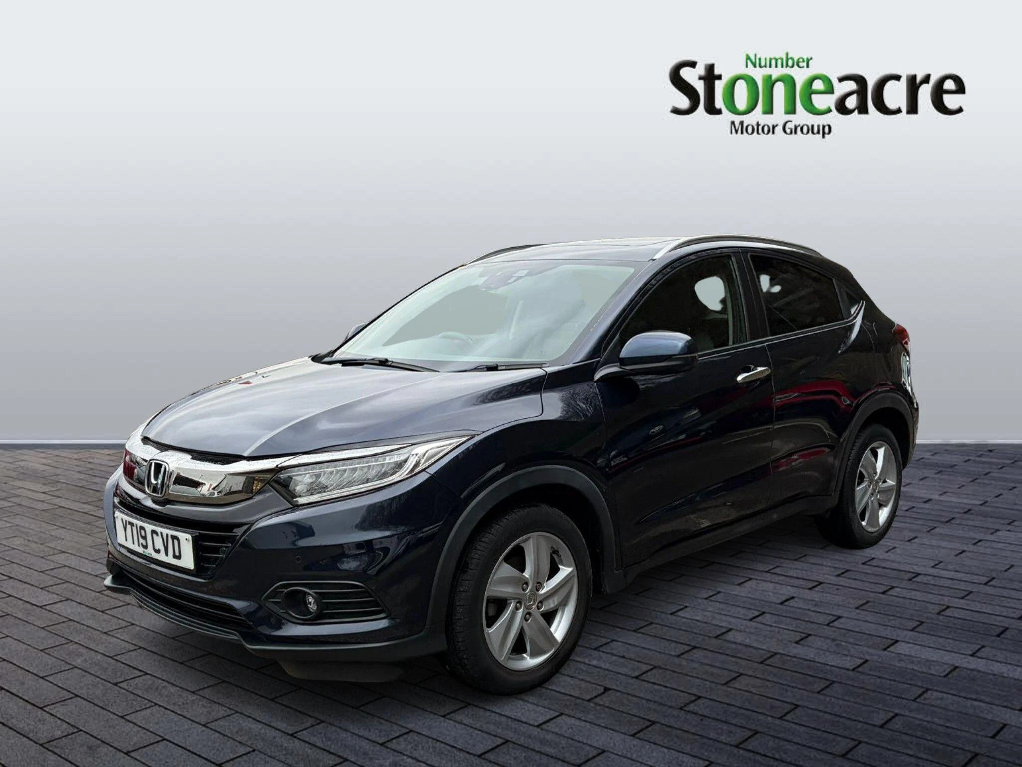 Honda HR-V 1.5 i-VTEC EX Euro 6 (s/s) 5dr YT19CVD Image 3