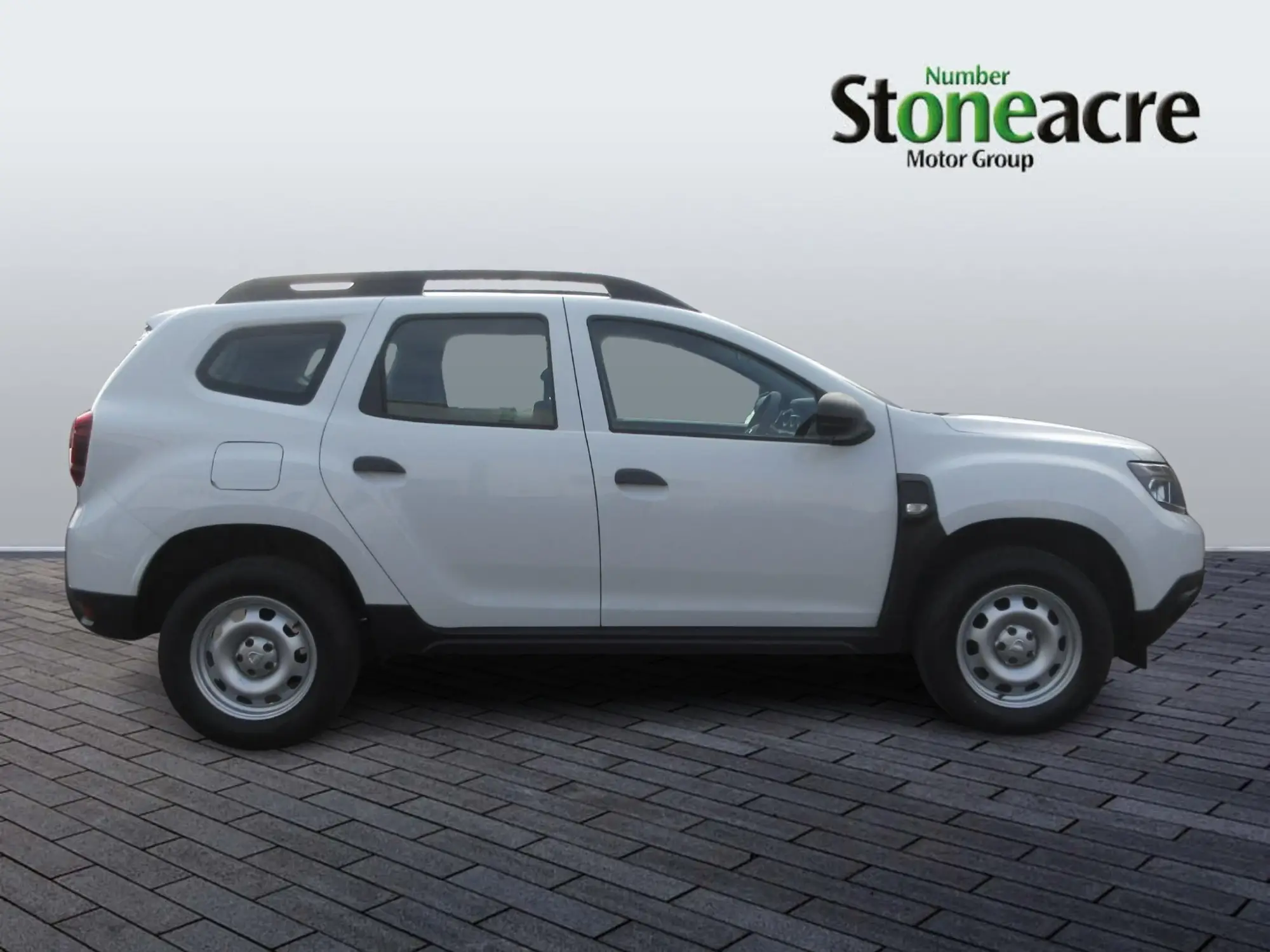 Dacia Duster 1.0 TCe Essential Euro 6 (s/s) 5dr NU22MVP Image 2