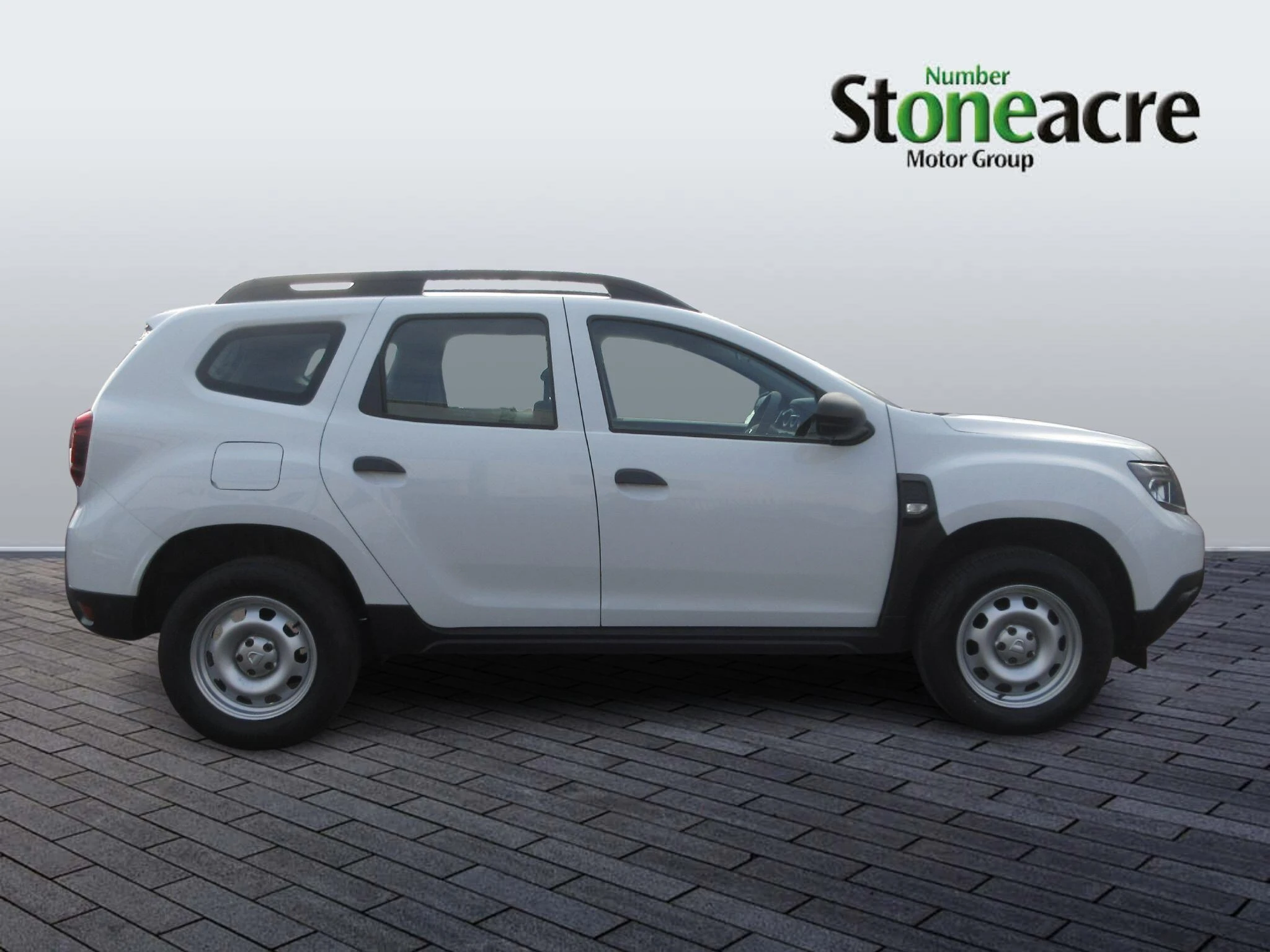 Dacia Duster 1.0 TCe Essential Euro 6 (s/s) 5dr NU22MVP Image 2
