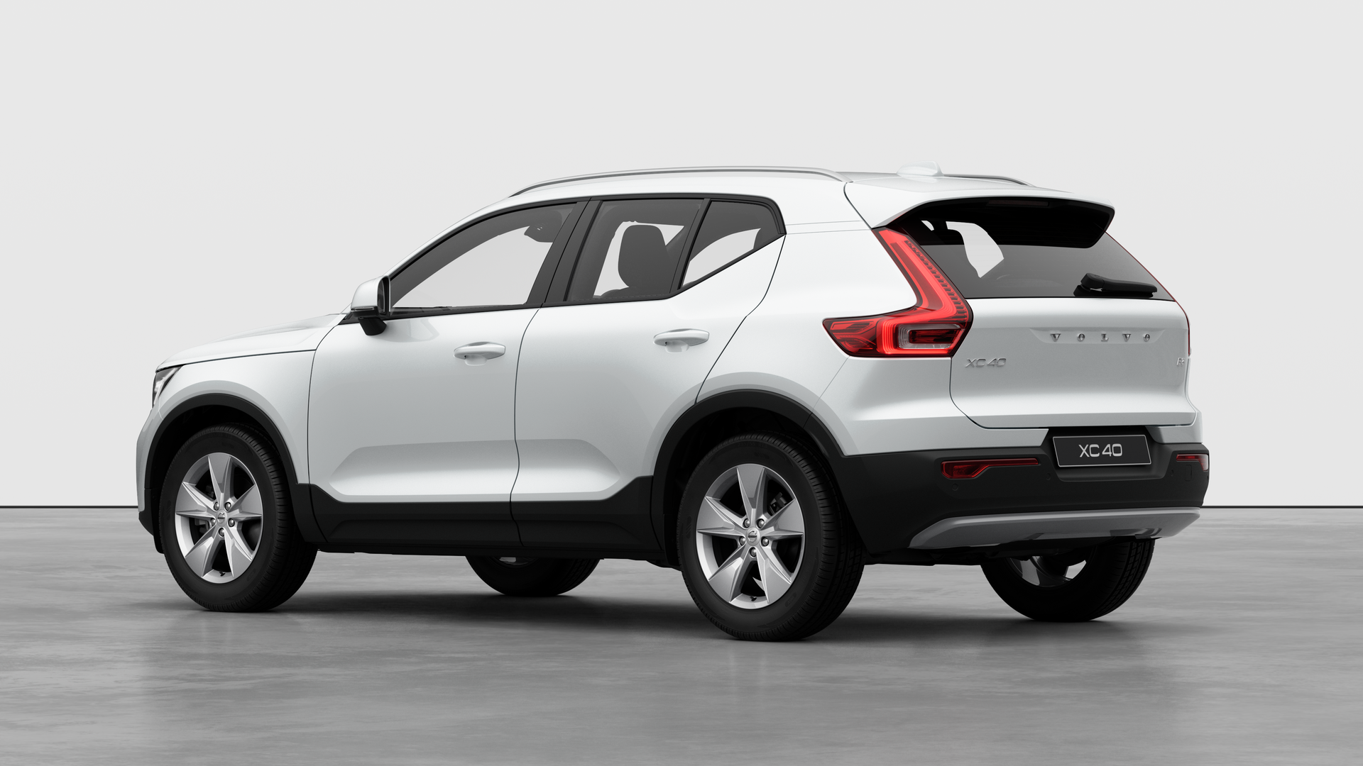 Volvo XC40 2.0 B3P Core 5dr Auto Image 3
