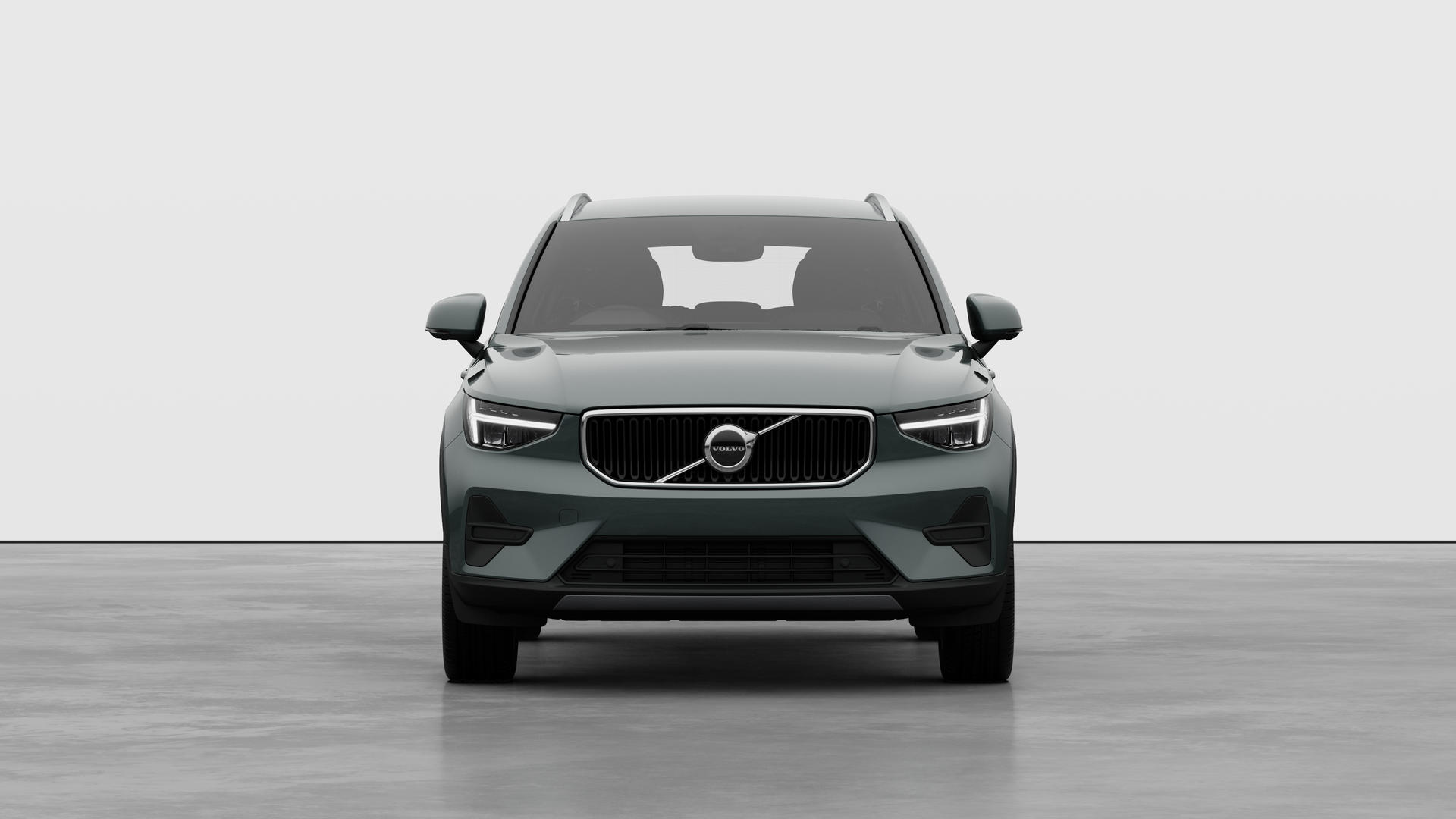 Volvo XC40 2.0 B3P Core 5dr Auto Image 2