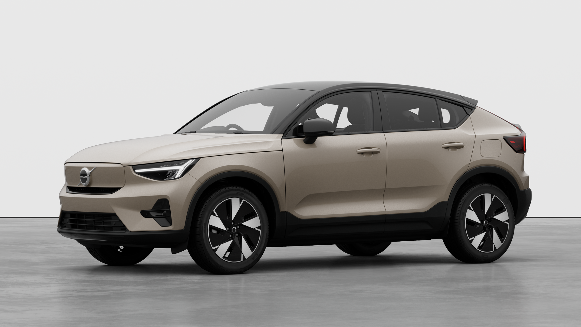 Volvo EC40 175kW Plus 69kWh 5dr Auto Image 1