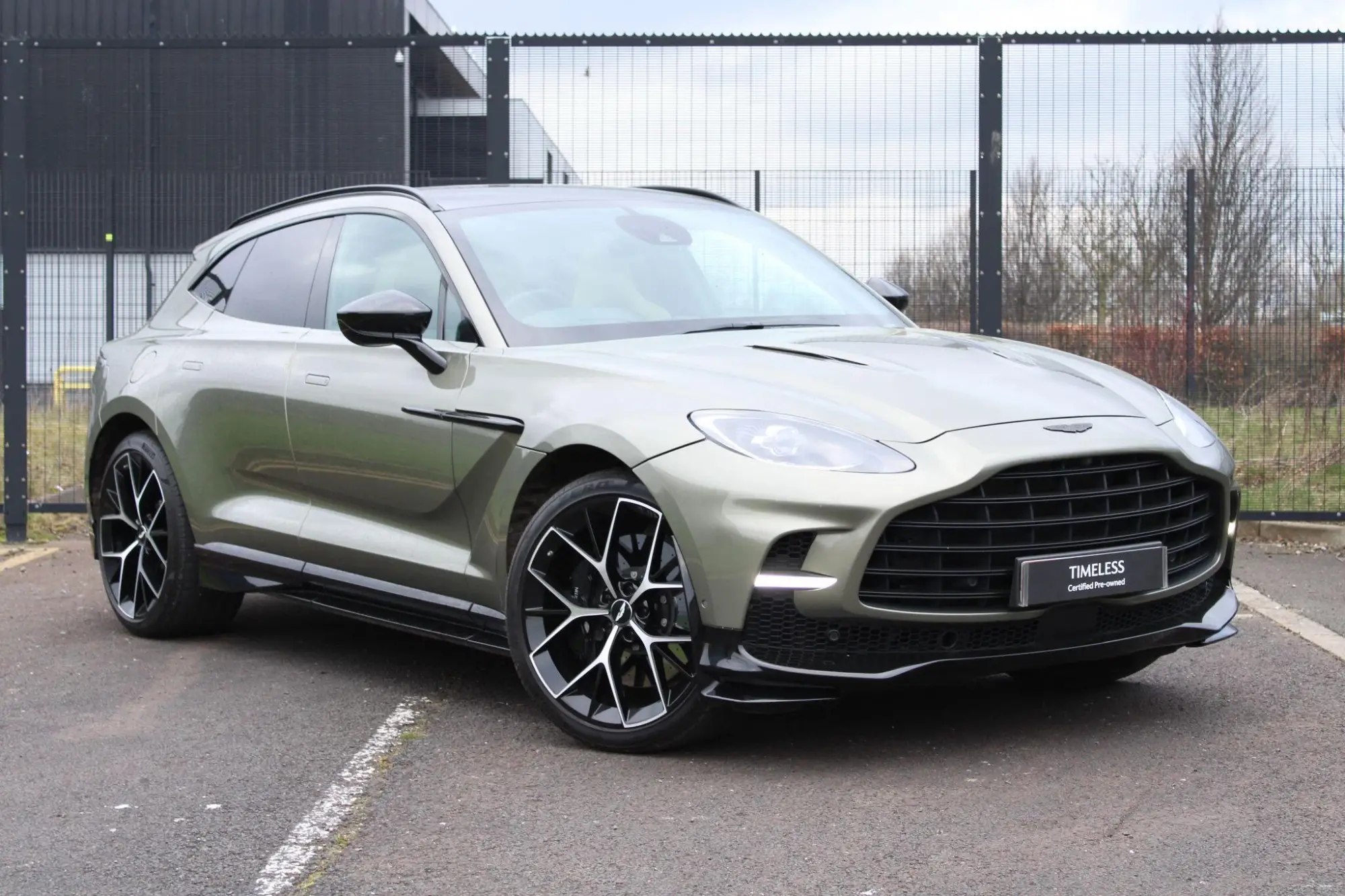 Aston Martin DBX 4.0 V8 707 SUV 5dr Petrol Auto 4WD Euro 6 (s/s) (707 ps) NY23JNL Image 1