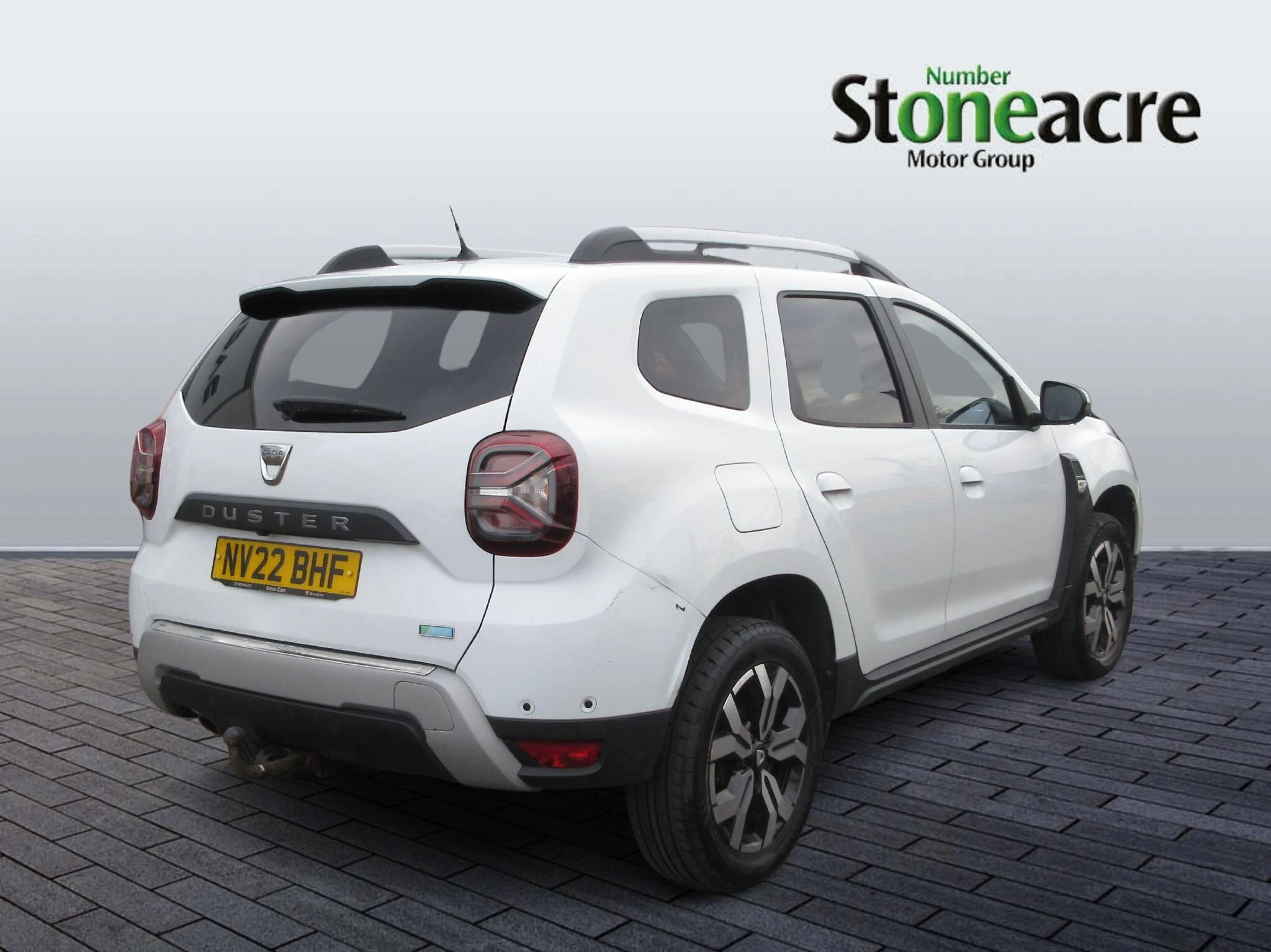 Dacia Duster 1.0 TCe 100 Bi-Fuel Prestige 5dr NV22BHF Image 3