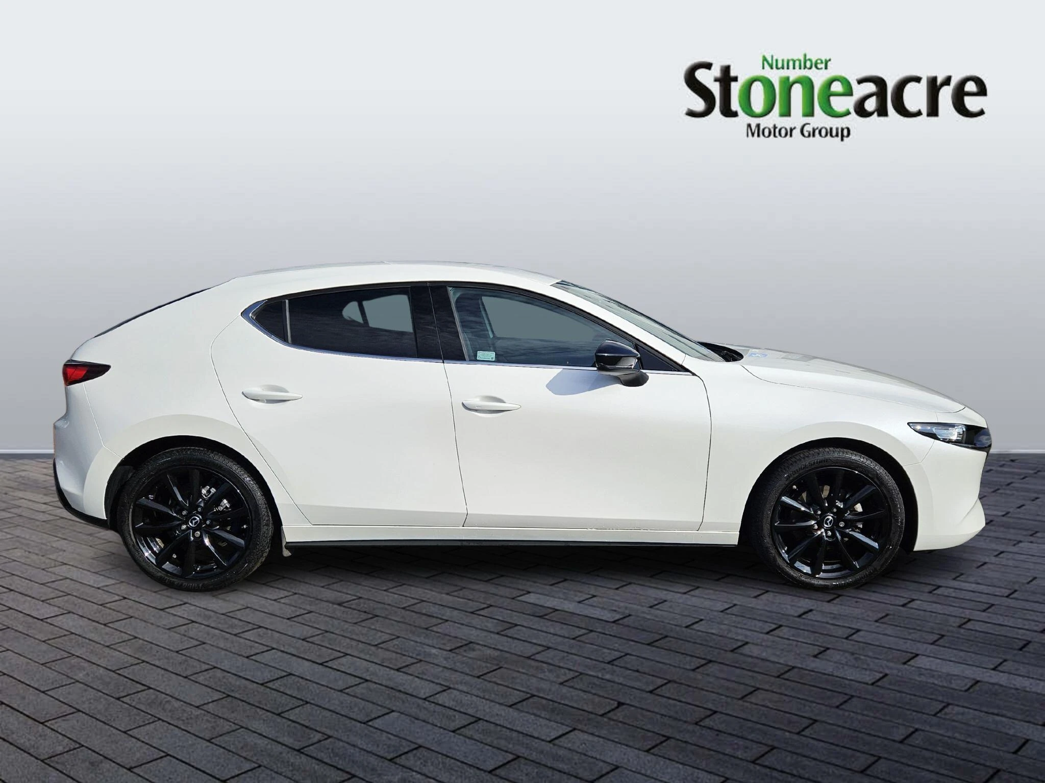 Mazda 3 2.0 e-Skyactiv G MHEV Homura 5dr NL74LCC Image 2