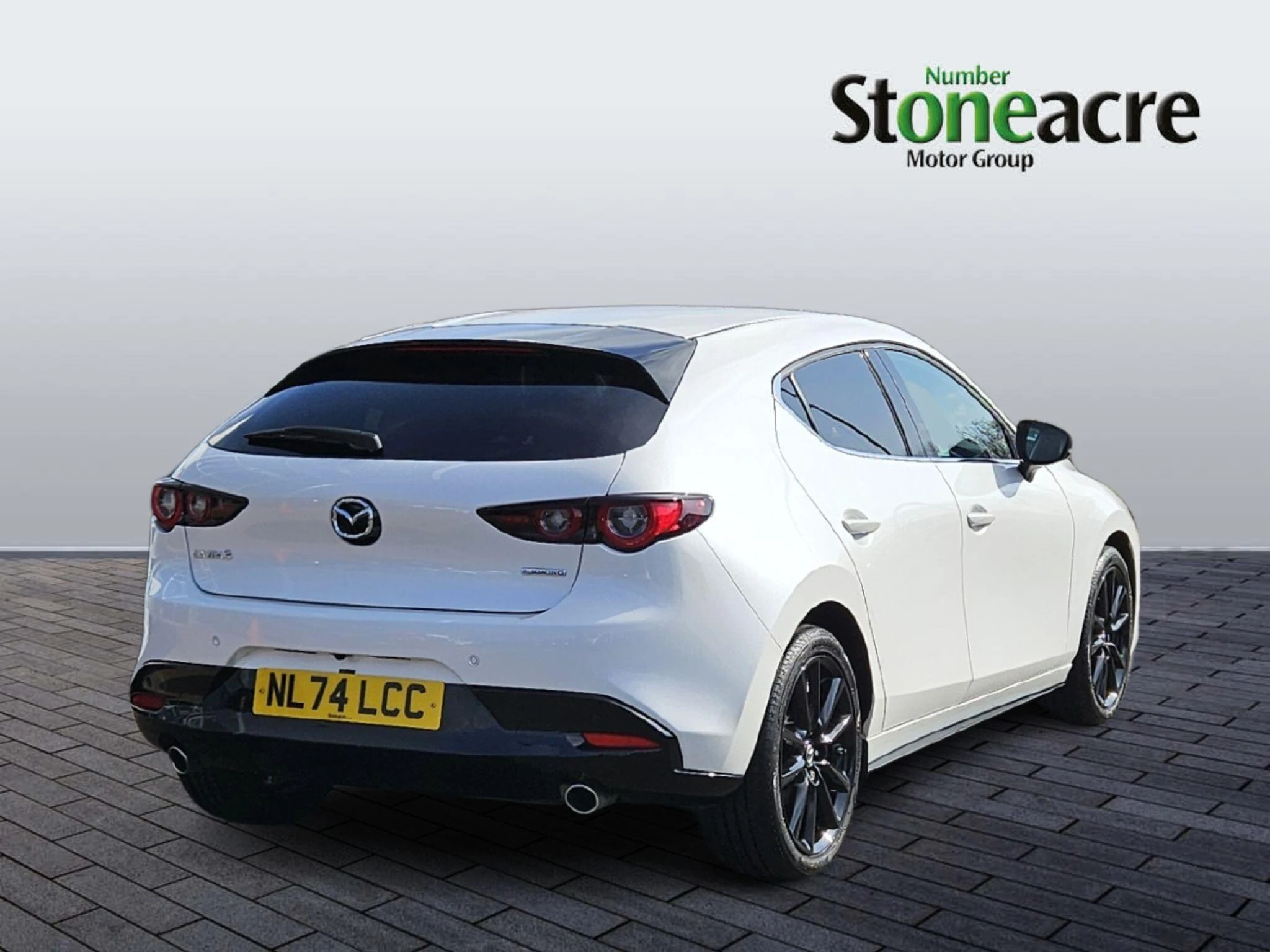 Mazda 3 2.0 e-Skyactiv G MHEV Homura 5dr NL74LCC Image 3