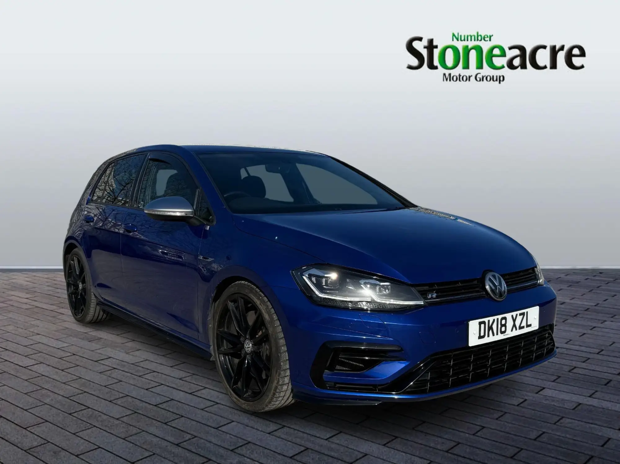 Volkswagen Golf R 2.0 TSI 310 R 5dr 4MOTION DK18XZL Image 1