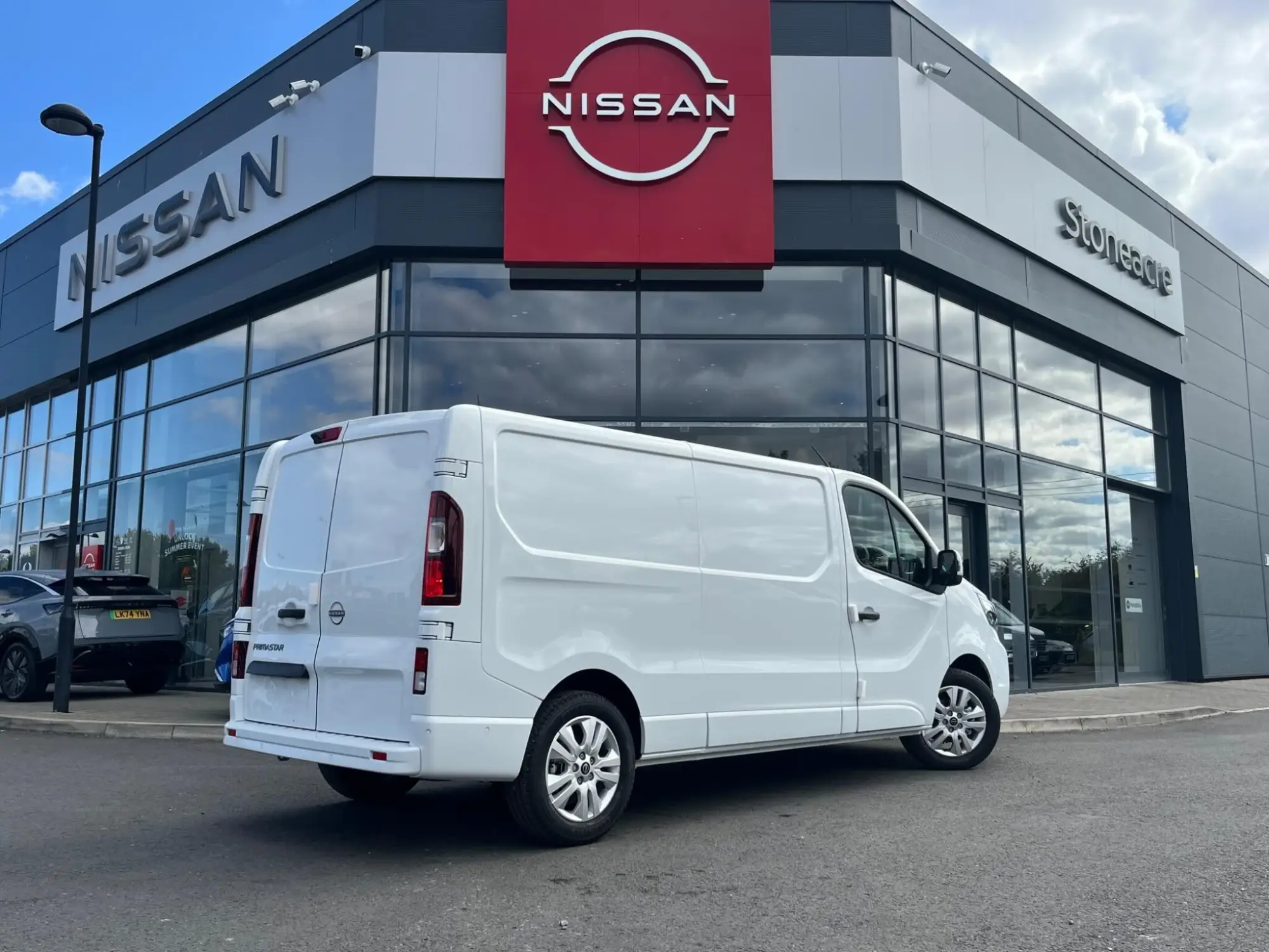 Nissan Primastar Image 3