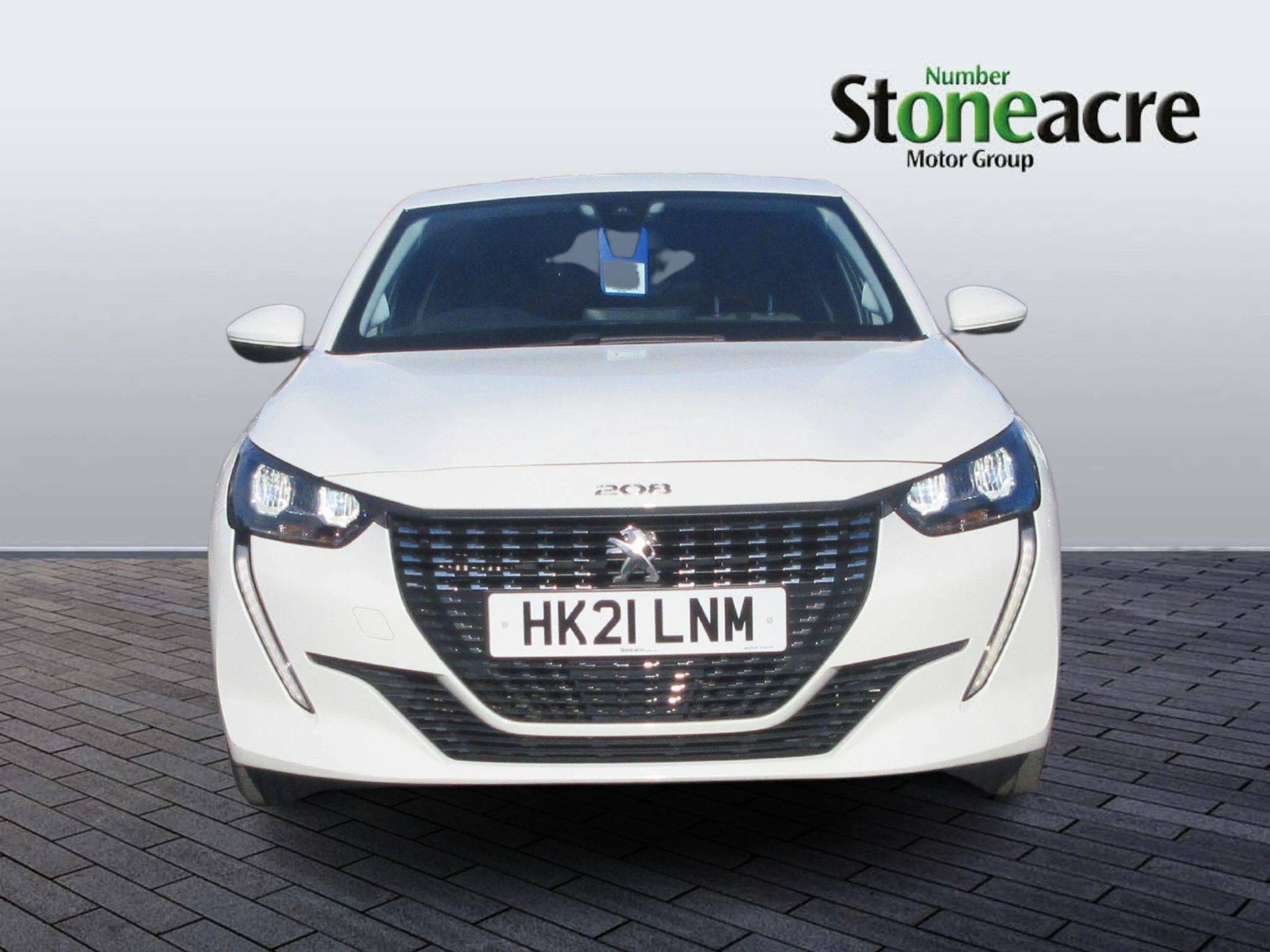 Peugeot 208 1.2 PureTech 100 Allure 5dr HK21LNM Image 2