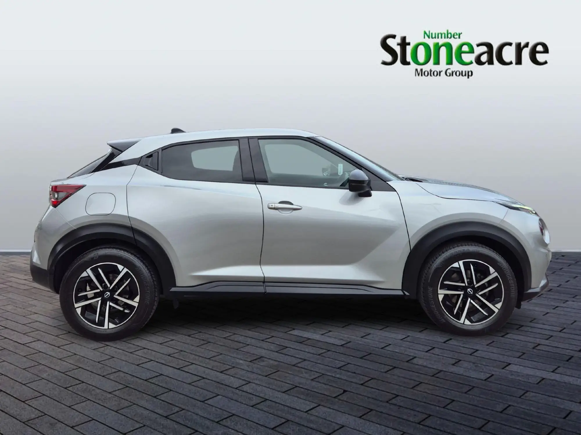 Nissan Juke Image 2