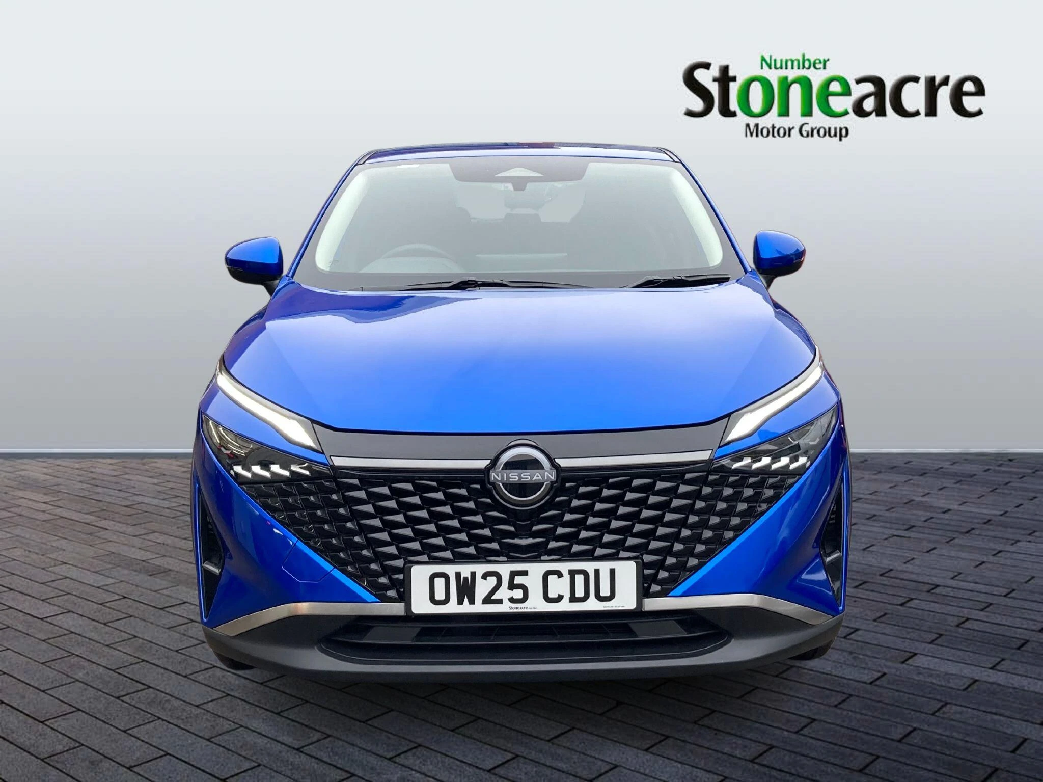 Nissan Qashqai 1.3 DIG-T MHEV Acenta Premium Euro 6 (s/s) 5dr OW25CDU Image 2