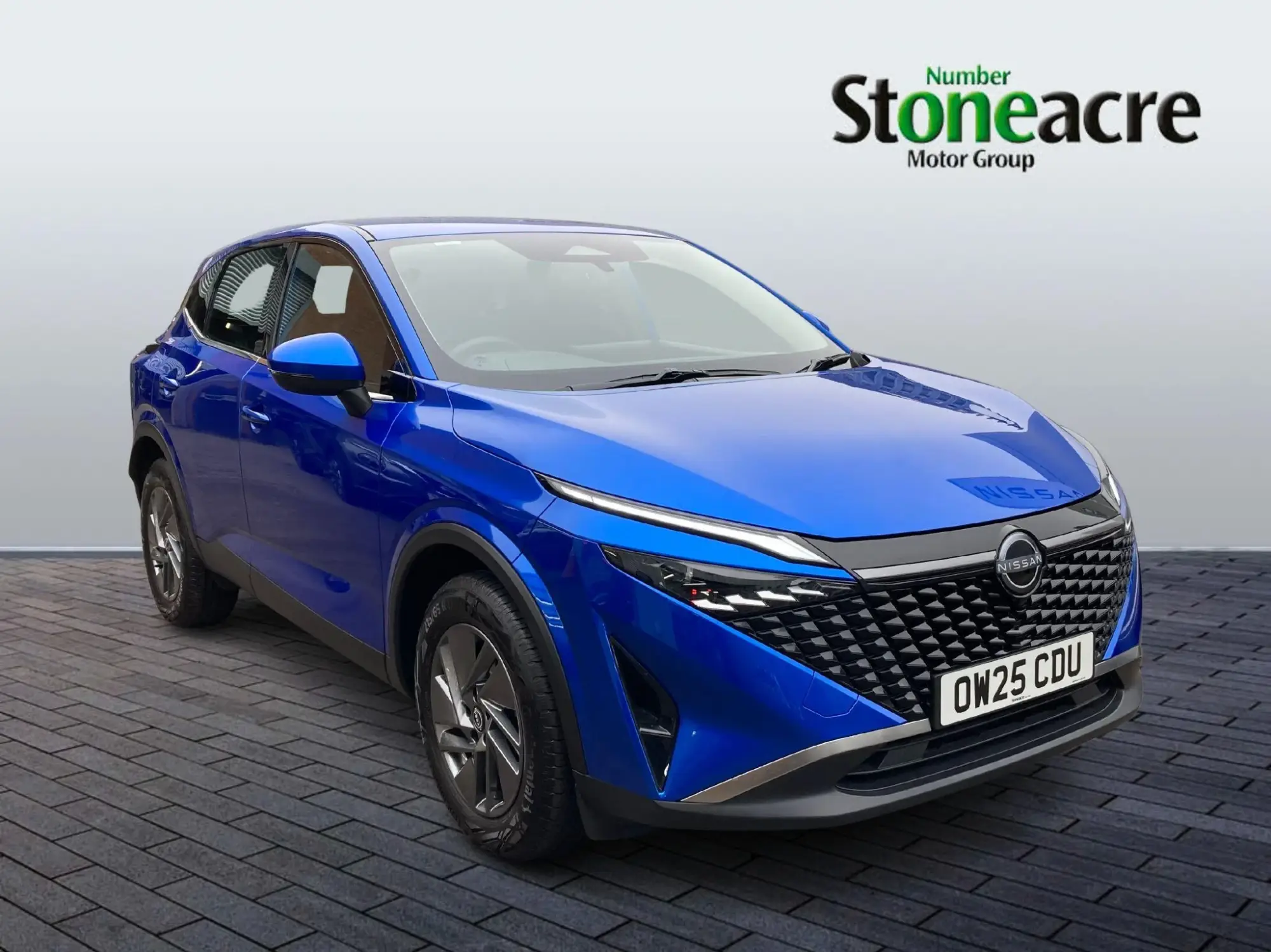 Nissan Qashqai 1.3 DIG-T MHEV Acenta Premium Euro 6 (s/s) 5dr OW25CDU Image 1