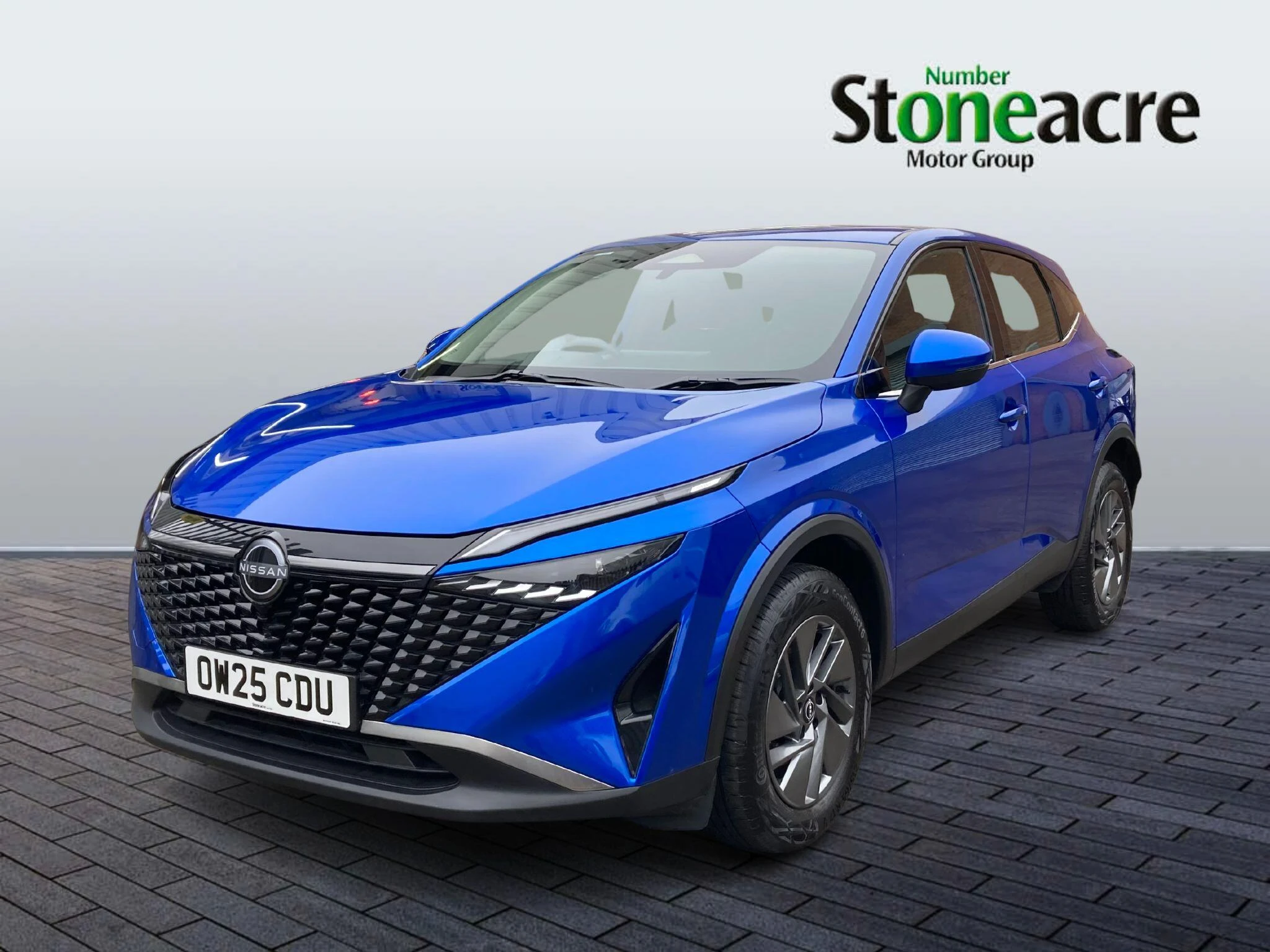 Nissan Qashqai 1.3 DIG-T MHEV Acenta Premium Euro 6 (s/s) 5dr OW25CDU Image 3