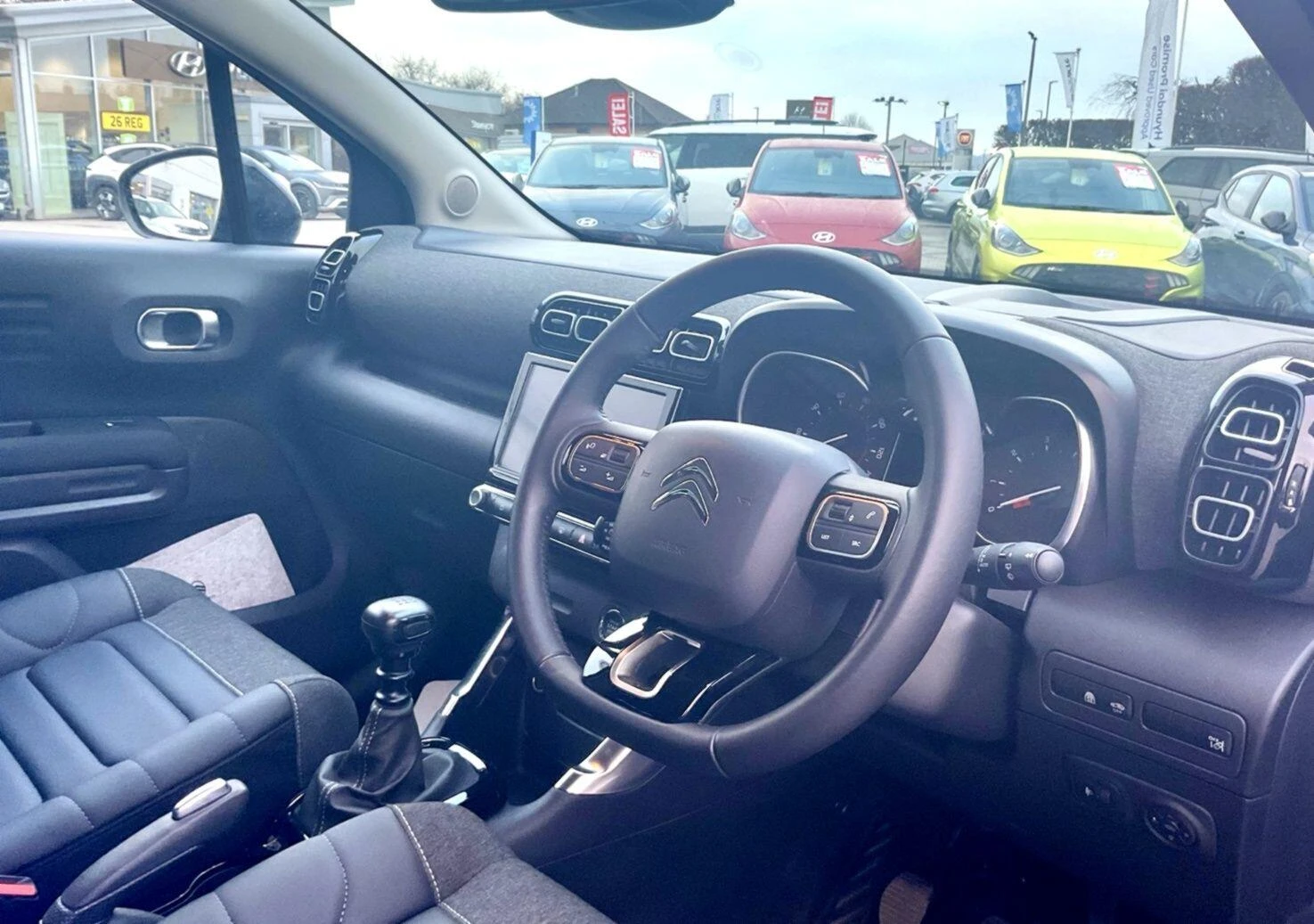 Citroen C3 Aircross 1.5 BlueHDi MAX Euro 6 (s/s) 5dr YO74JYA Image 3