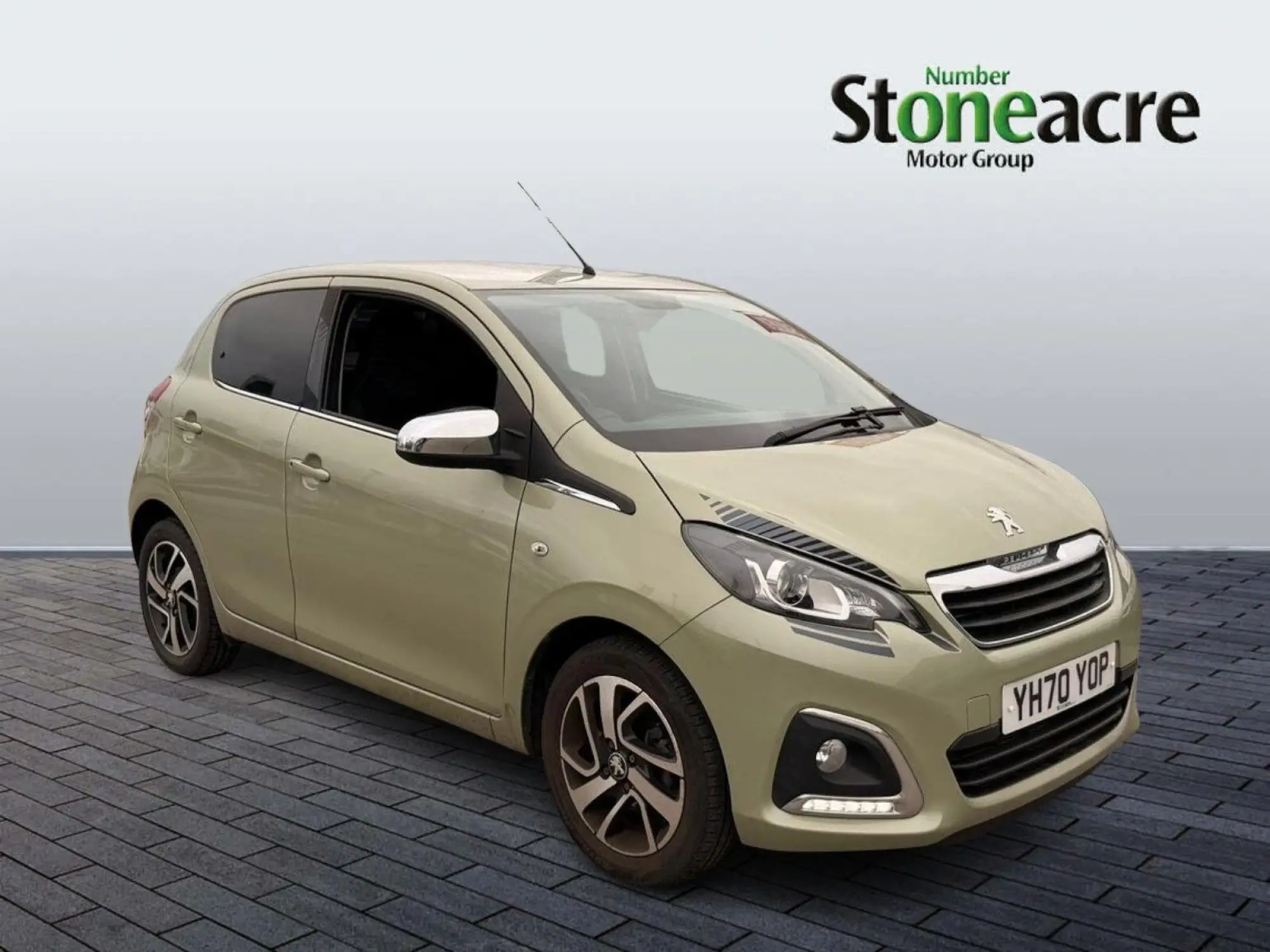 Peugeot 108 1.0 72 Collection 5dr YH70YOP Image 1