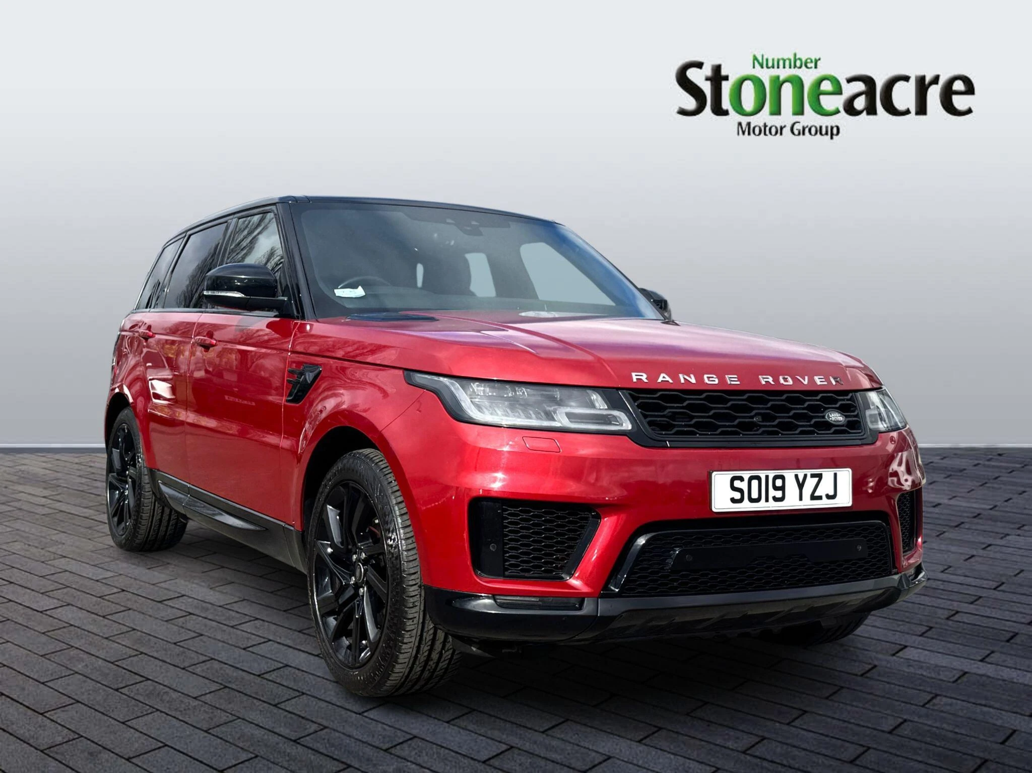 Land Rover Range Rover Sport 3.0 SD V6 HSE Auto 4WD Euro 6 (s/s) 5dr SO19YZJ Image 1