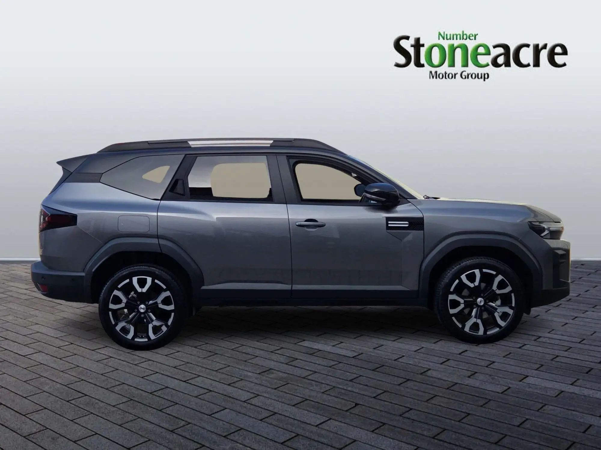 Dacia Bigster 1.2 TCe MHEV Journey Euro 6 (s/s) 5dr FV25UDW Image 2