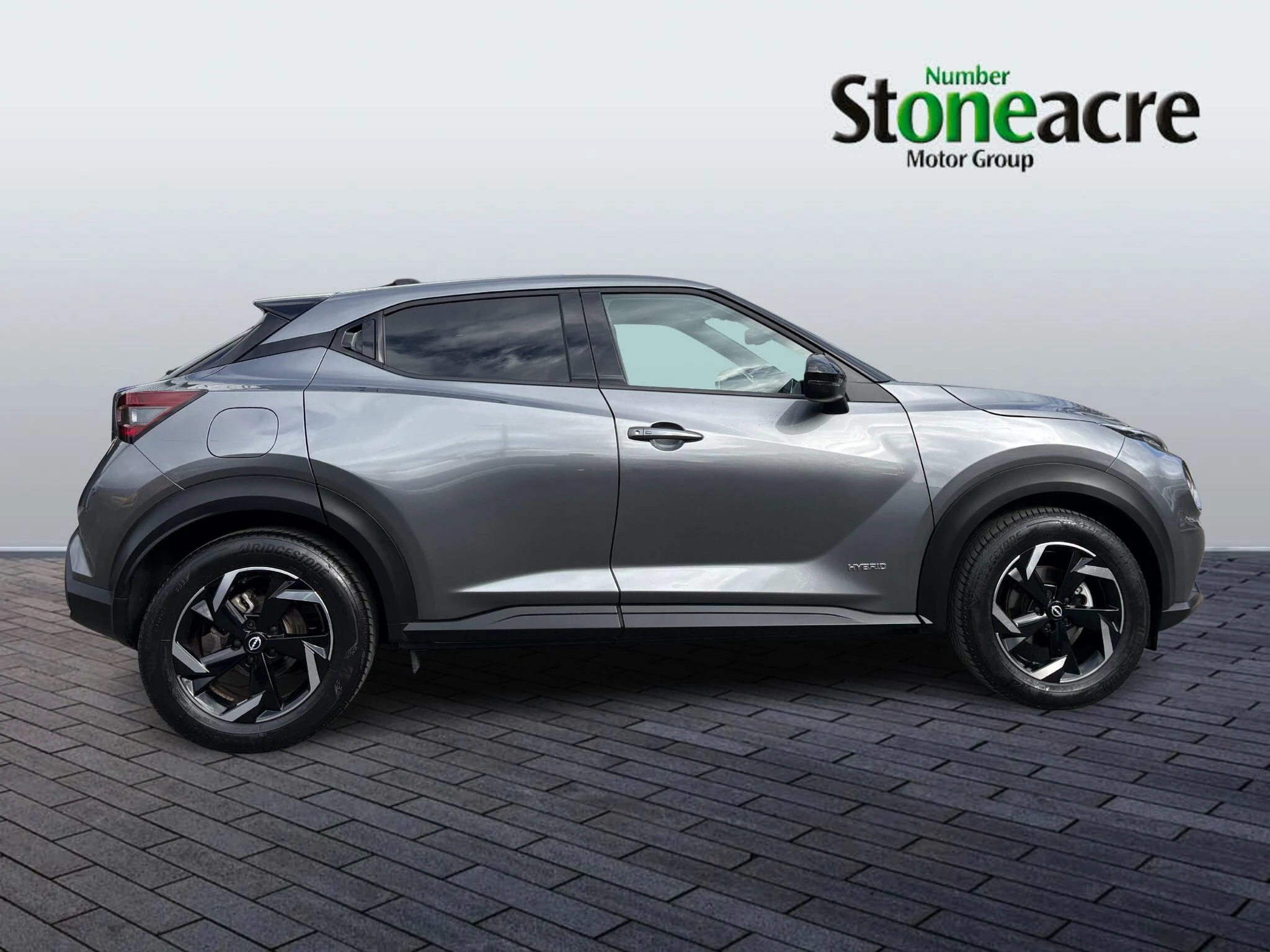 Nissan Juke Hybrid 1.6 N-Connecta Auto Euro 6 5dr EN72LFV Image 2