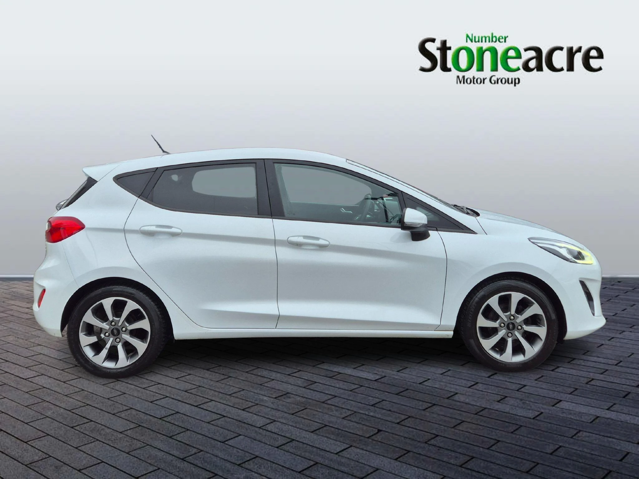 Ford Fiesta 1.1 Ti-VCT Trend Hatchback 5dr Petrol Manual Euro 6 (s/s) (85 ps) YA69VBC Image 2