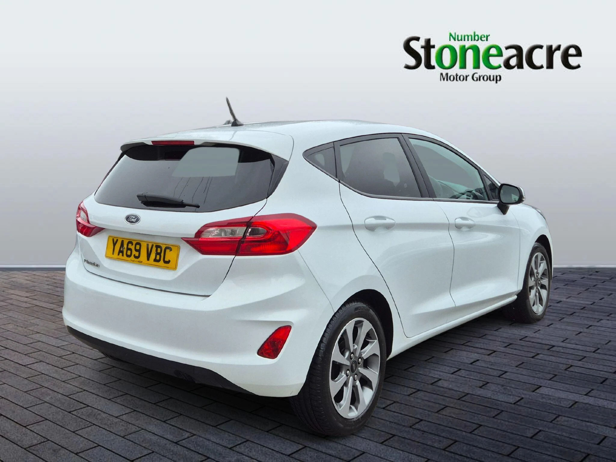 Ford Fiesta 1.1 Ti-VCT Trend Hatchback 5dr Petrol Manual Euro 6 (s/s) (85 ps) YA69VBC Image 3