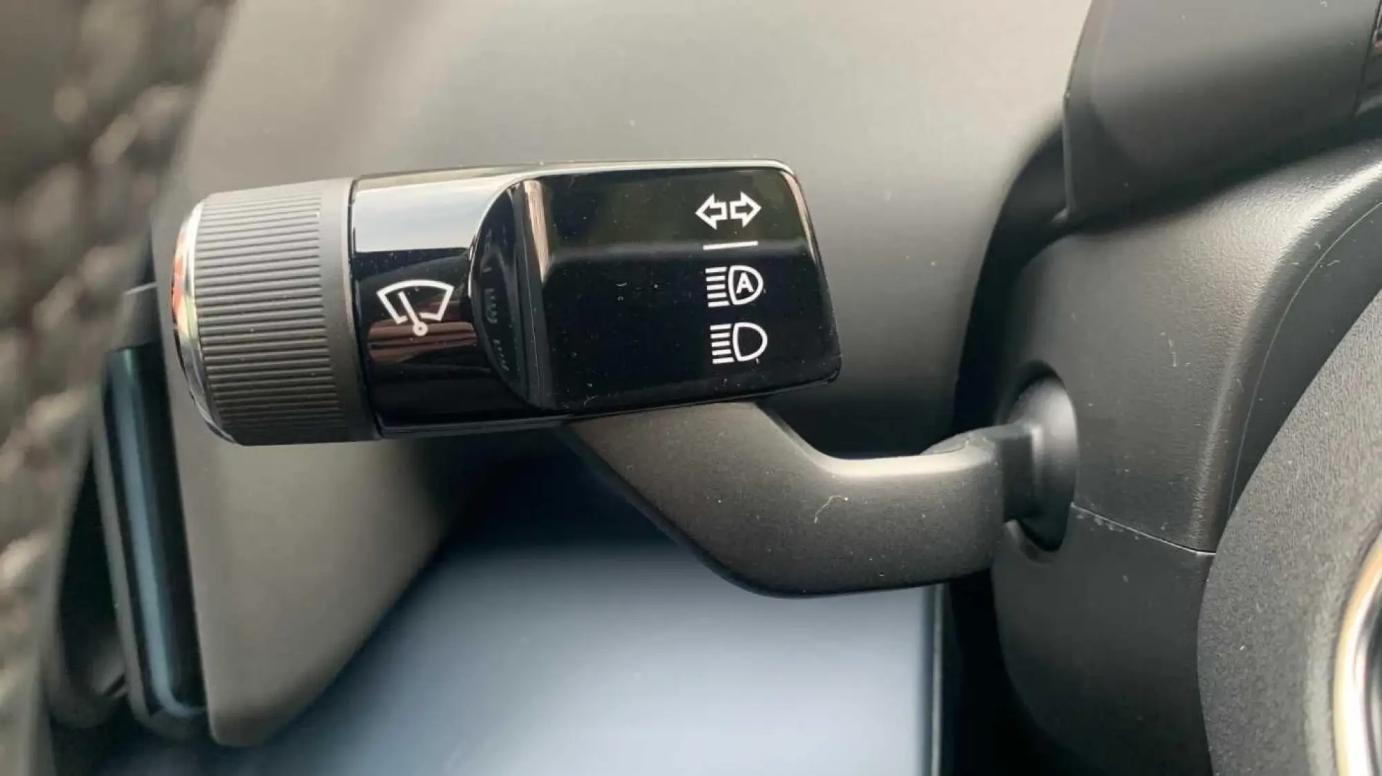 Volvo EX30 Image 7