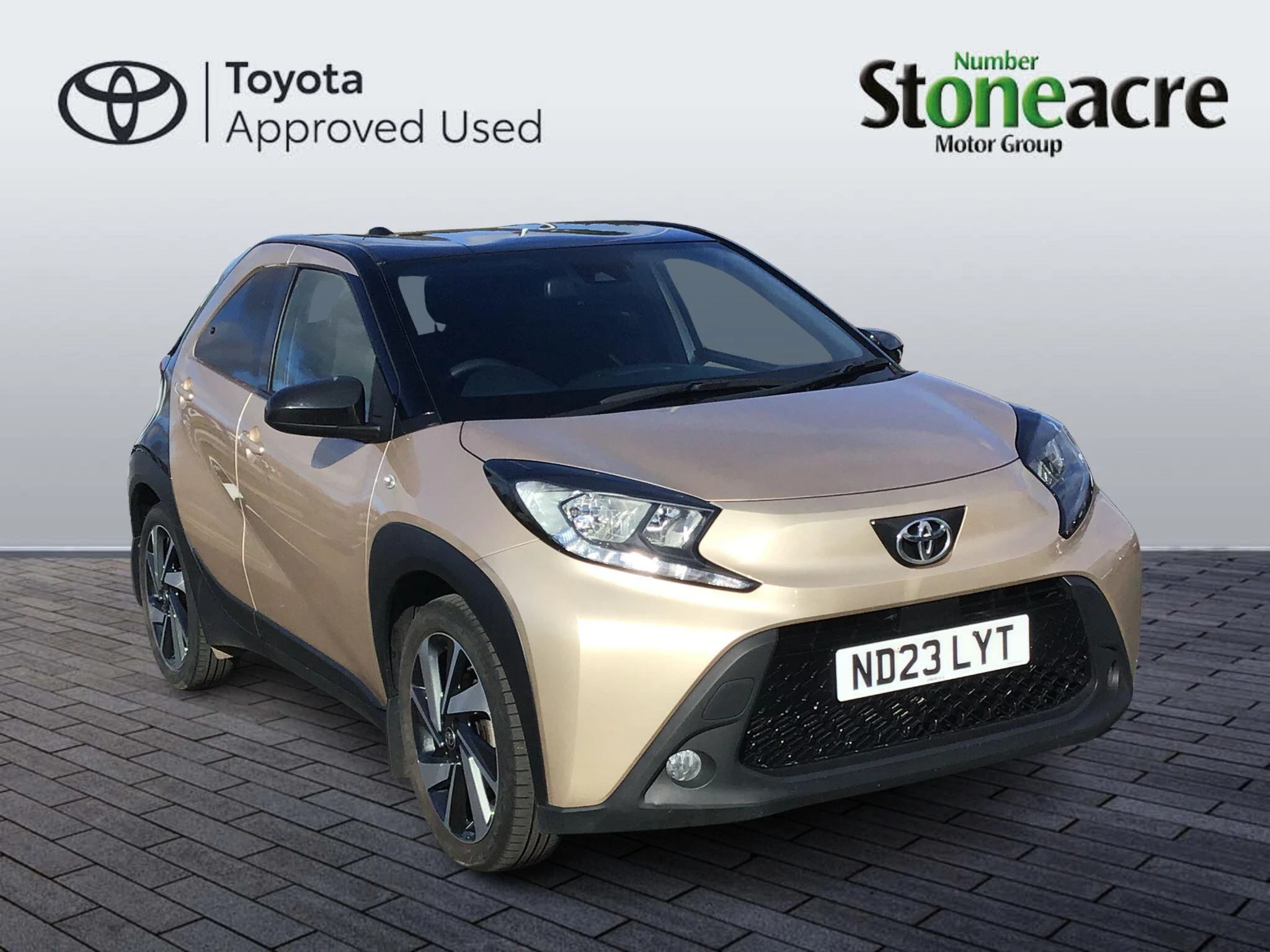 Toyota Aygo X 1.0 VVT-i Edge 5dr ND23LYT Image 1