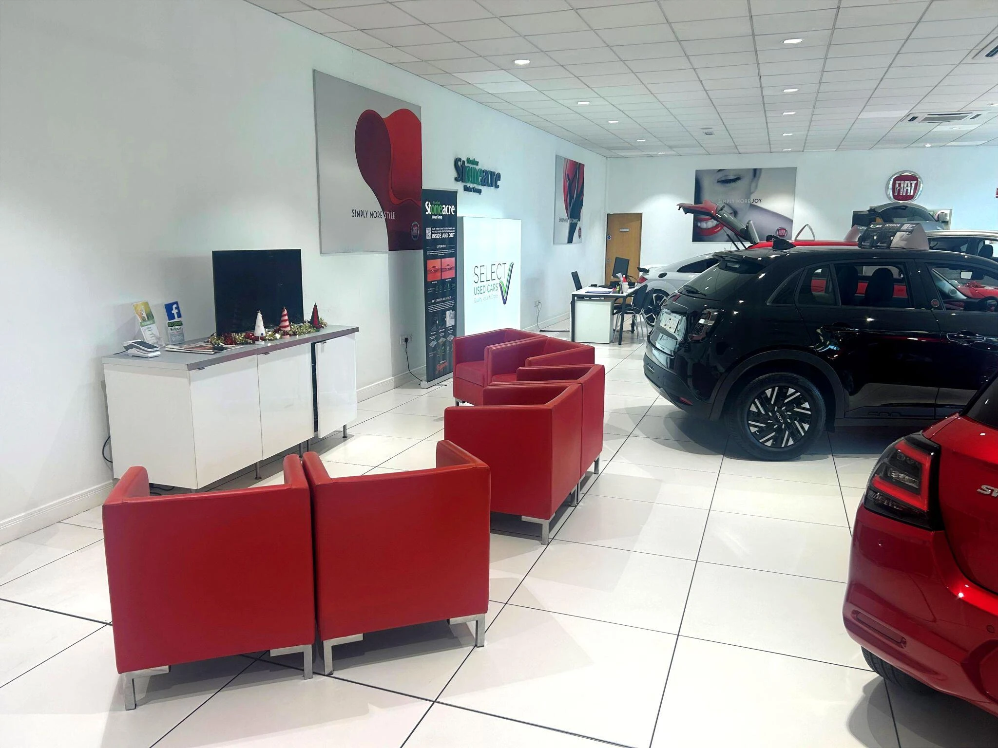 Vauxhall Adam 1.2i ecoFLEX ENERGISED Hatchback 3dr Petrol Manual Euro 6 (s/s) (70 ps) SK17RNX Image 2