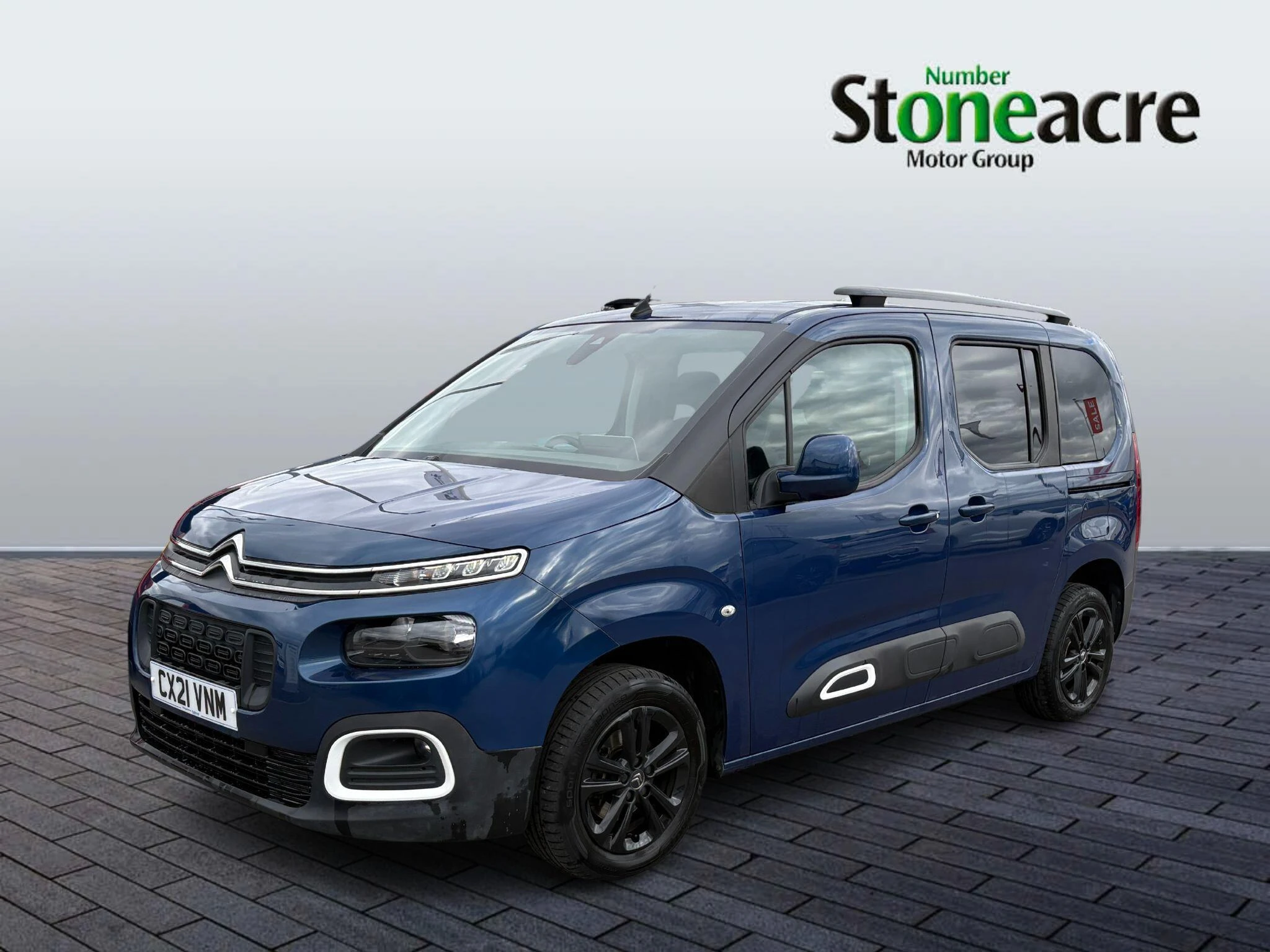 Citroen Berlingo 1.5 BlueHDi Flair M MPV Euro 6 (s/s) 5dr CX21VNM Image 3