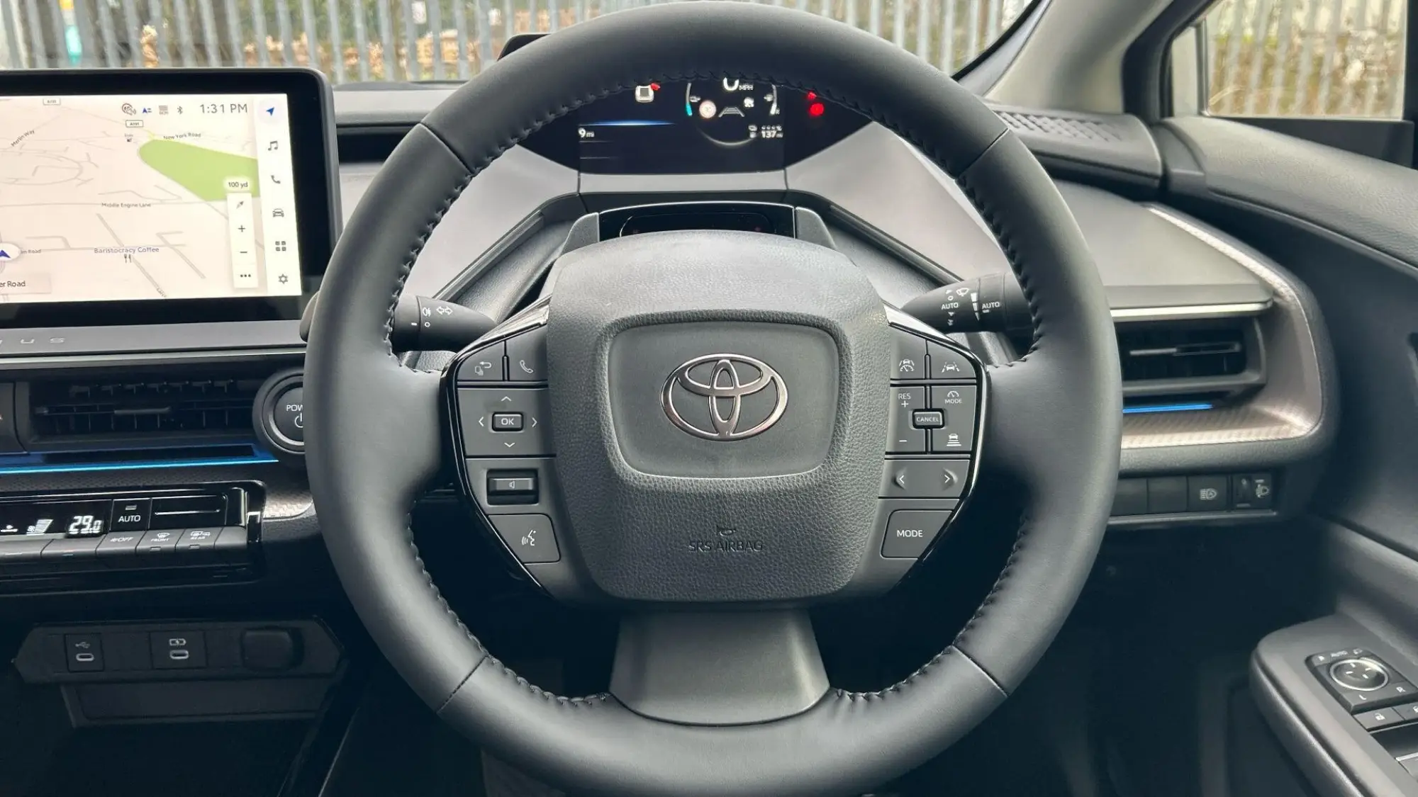 Toyota Prius Plug-in Hybrid Image 11 Toyota Prius Plug-in Hybrid Image 11