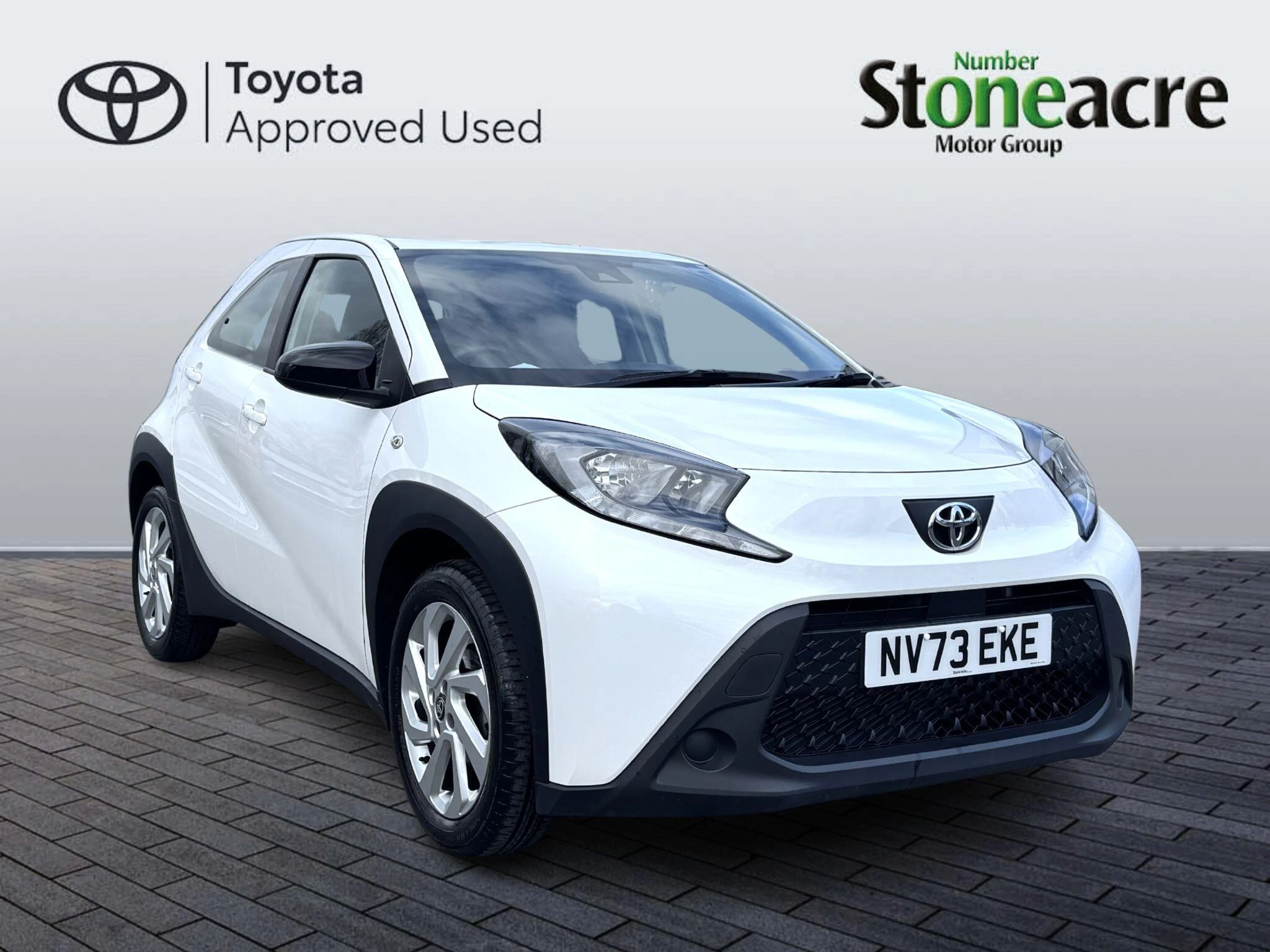 Toyota Aygo X 1.0 VVT-i Pure 5dr NV73EKE Image 1