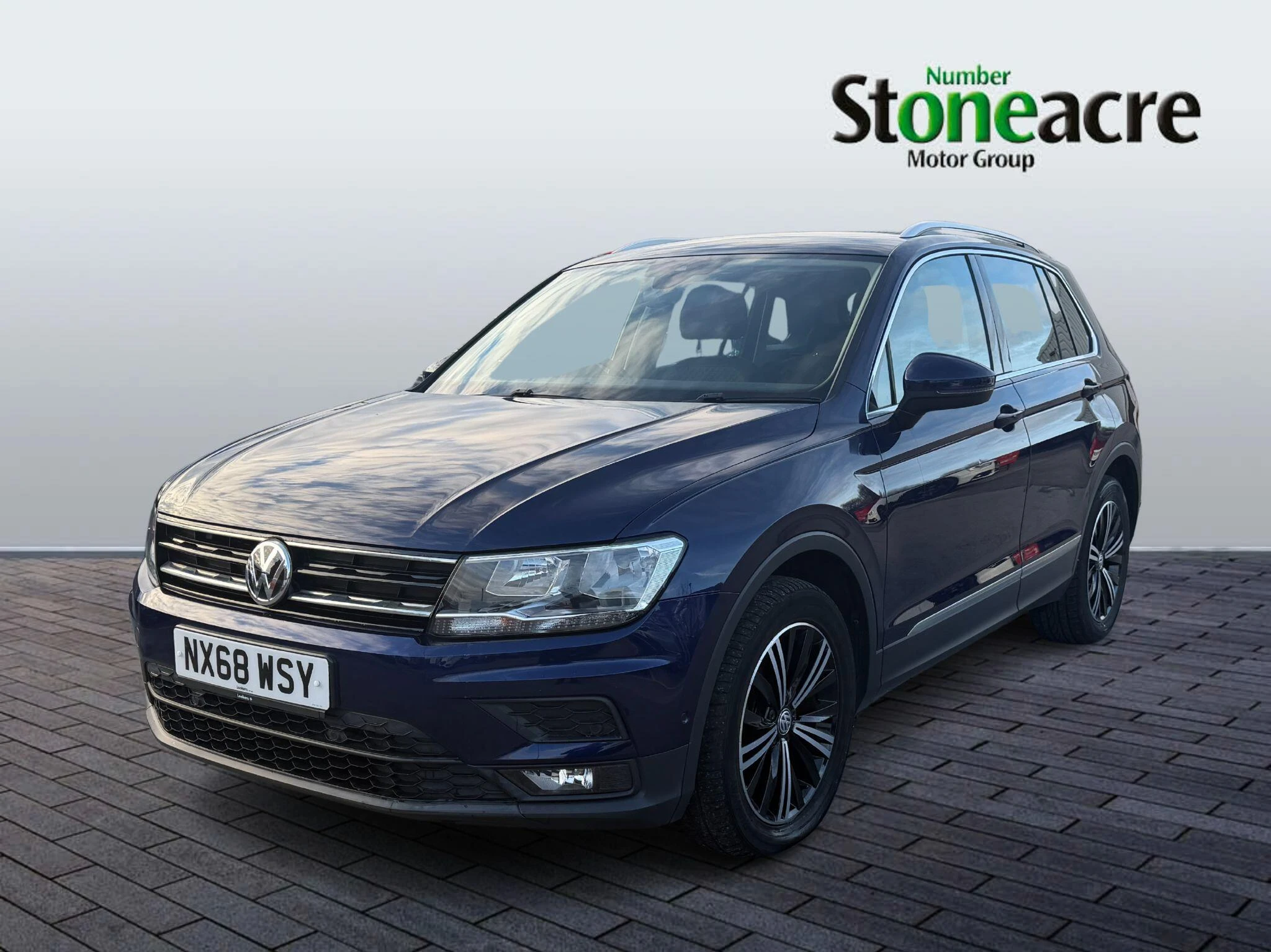 Volkswagen Tiguan 2.0 TDI SE Navigation Euro 6 (s/s) 5dr NX68WSY Image 2