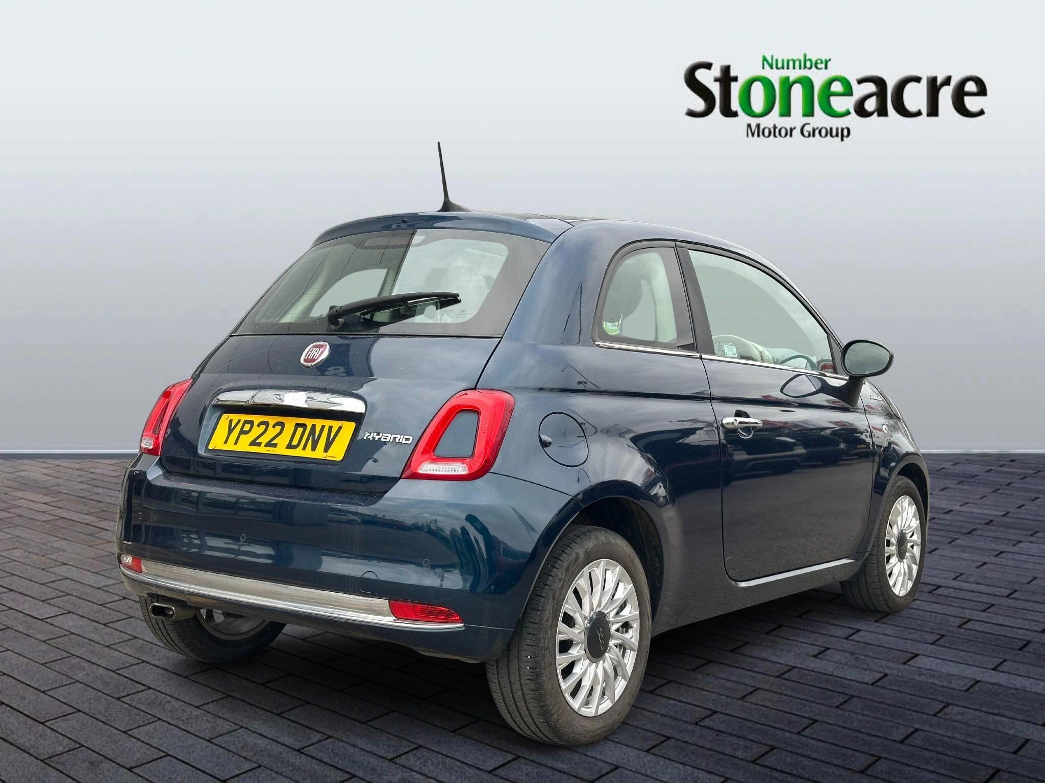 Fiat 500 1.0 Mild Hybrid Dolcevita [Part Leather] 3dr YP22DNV Image 3