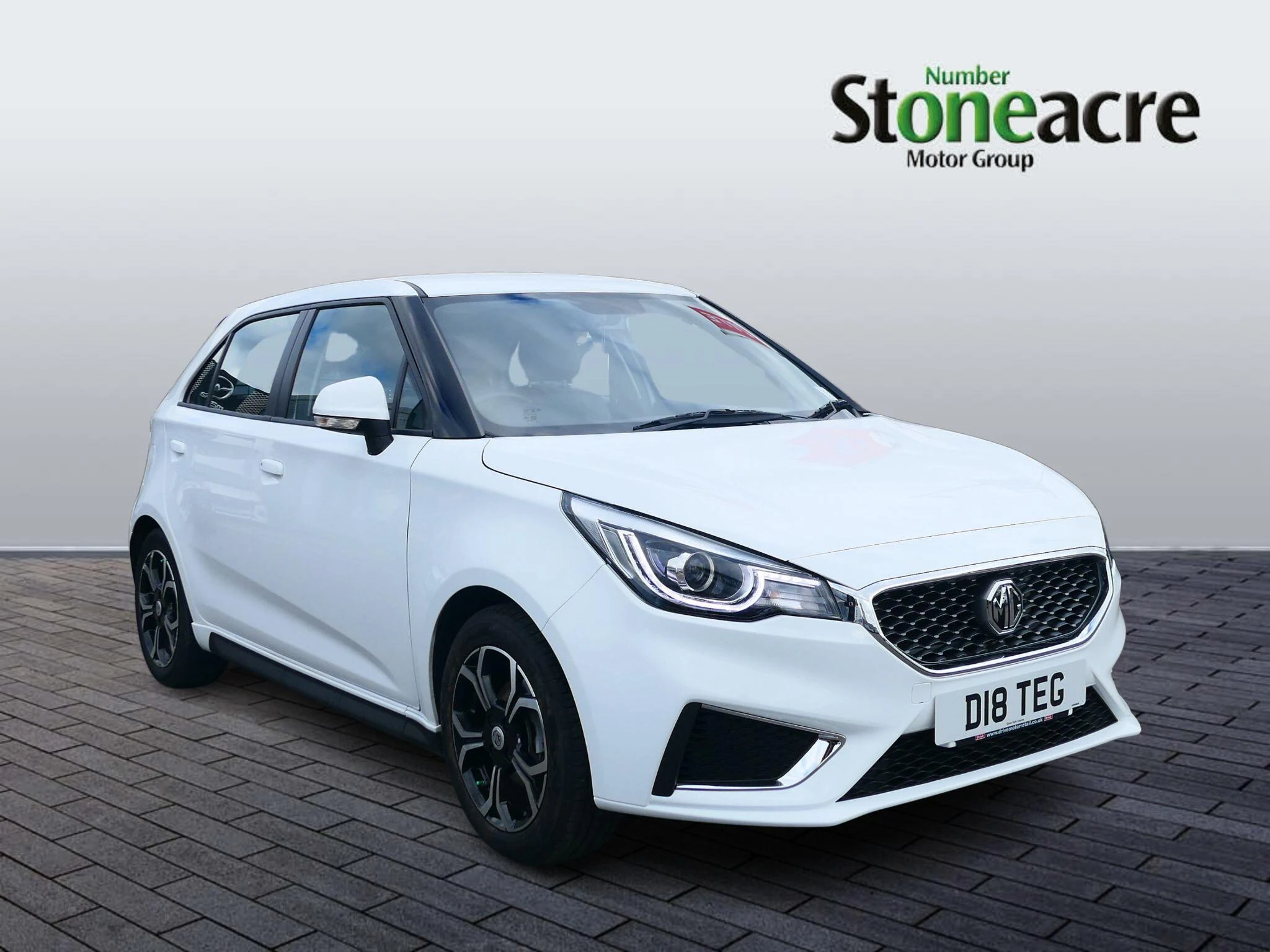 MG 3 1.5 VTi-TECH Exclusive Nav Euro 6 (s/s) 5dr YW23OOF Image 1