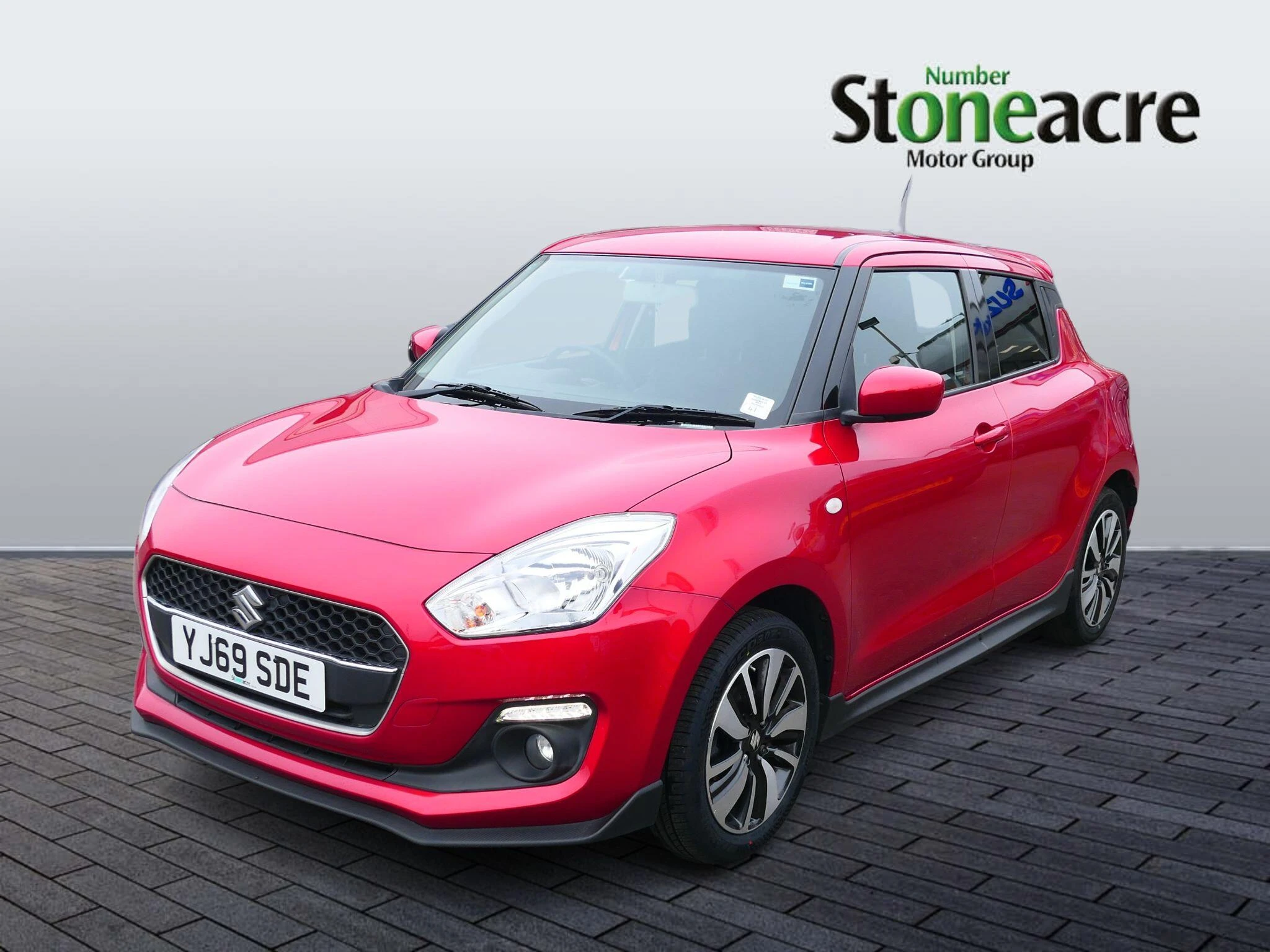 Suzuki Swift 1.2 Dualjet Attitude 5dr YJ69SDE Image 3
