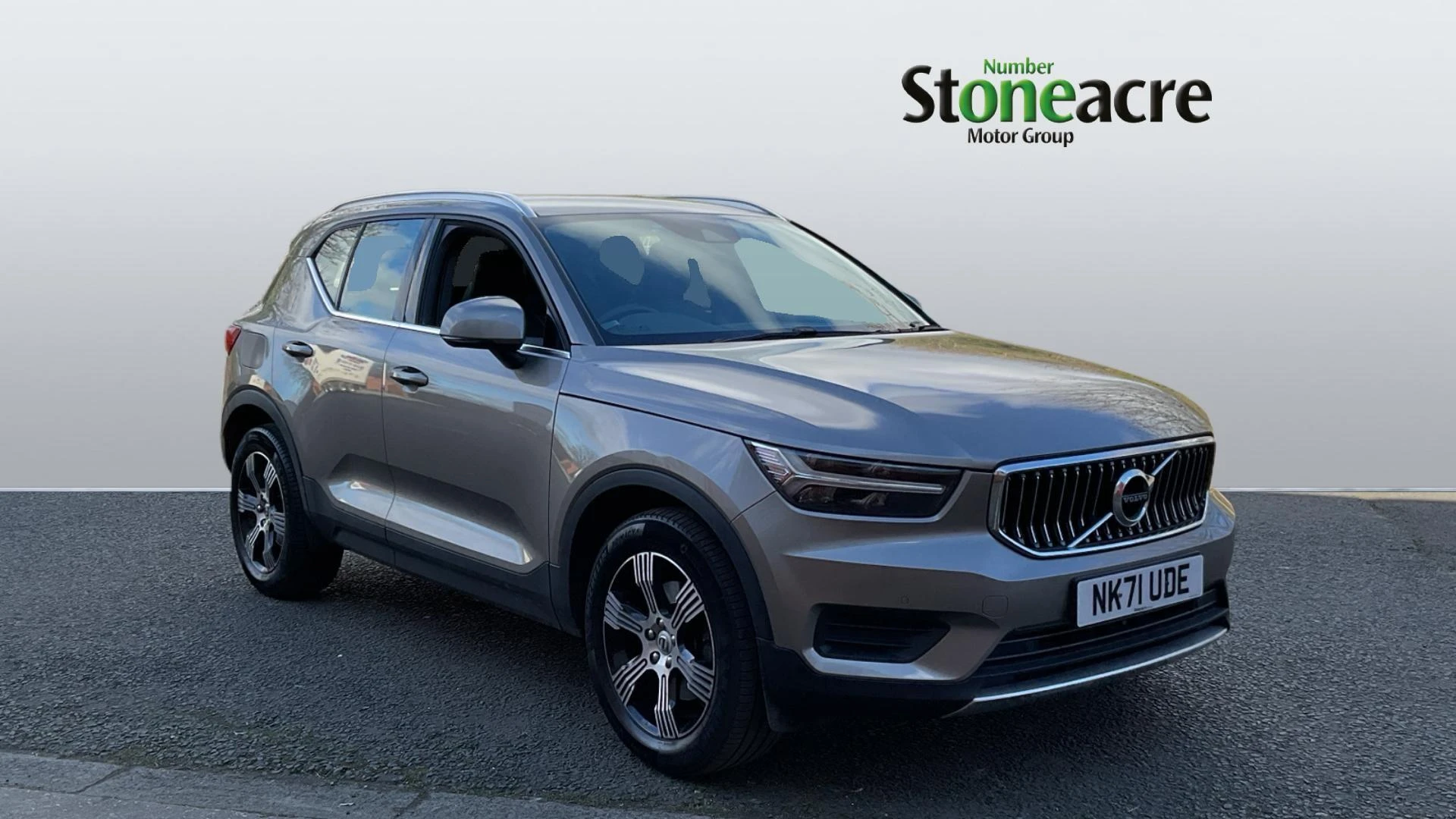 Volvo XC40 Inscription B4 (197 hp) Auto NK71UDE Image 1