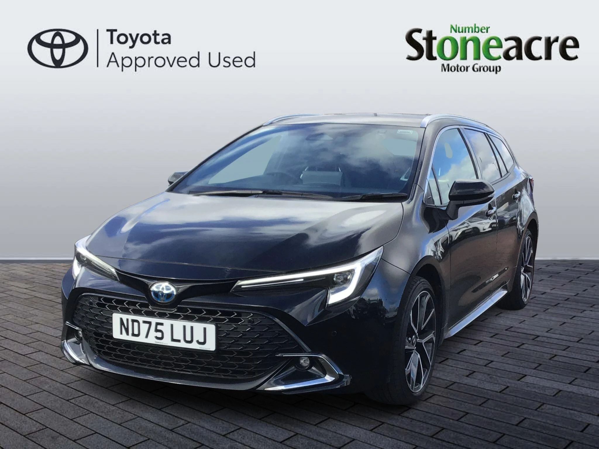 Toyota Corolla Touring Sports 2.0 VVT-h Excel Touring Sports CVT Euro 6 (s/s) 5dr ND75LUJ Image 3