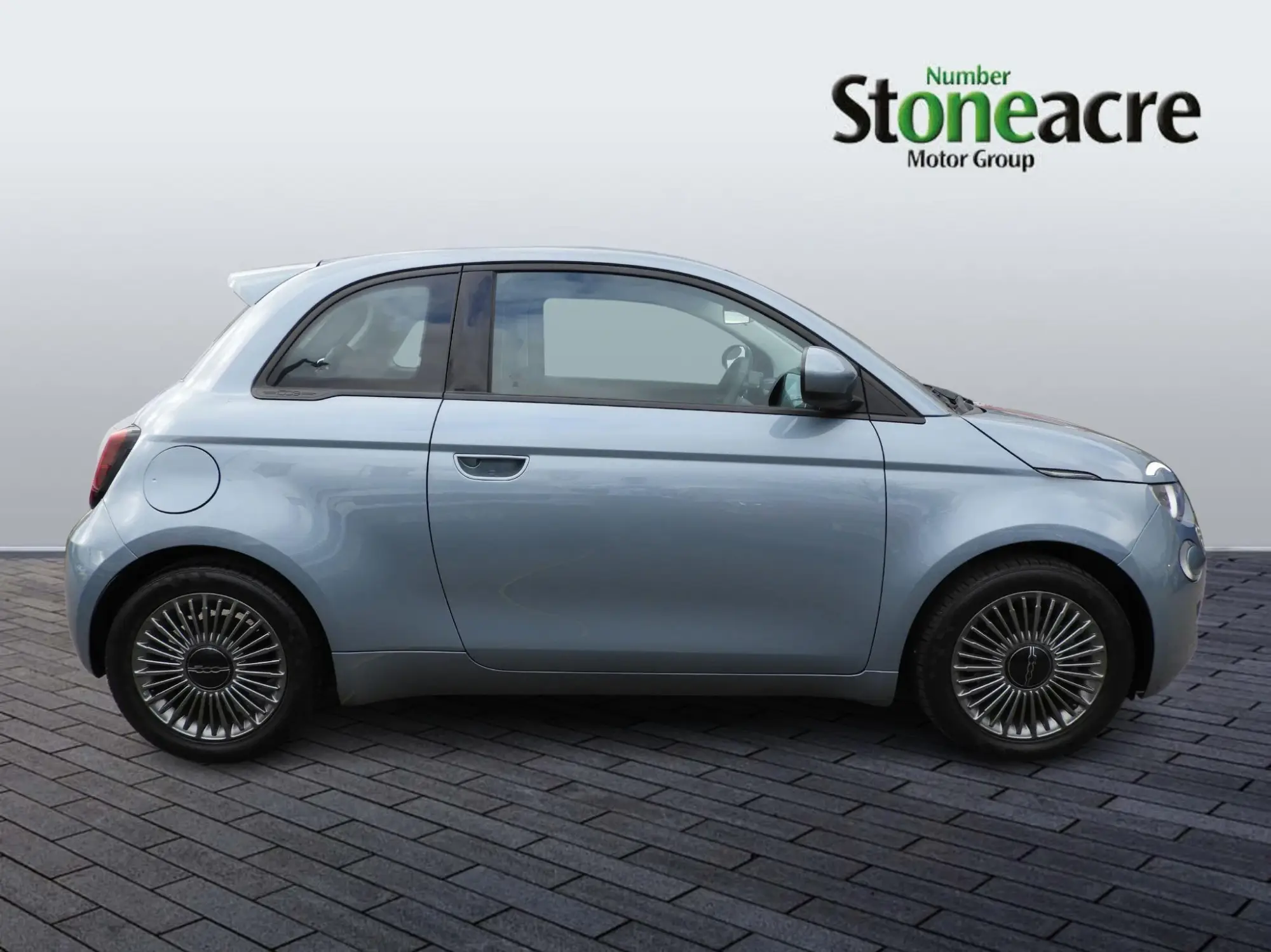 Fiat 500e 87kW Icon 42kWh 3dr Auto GD71DYM Image 2
