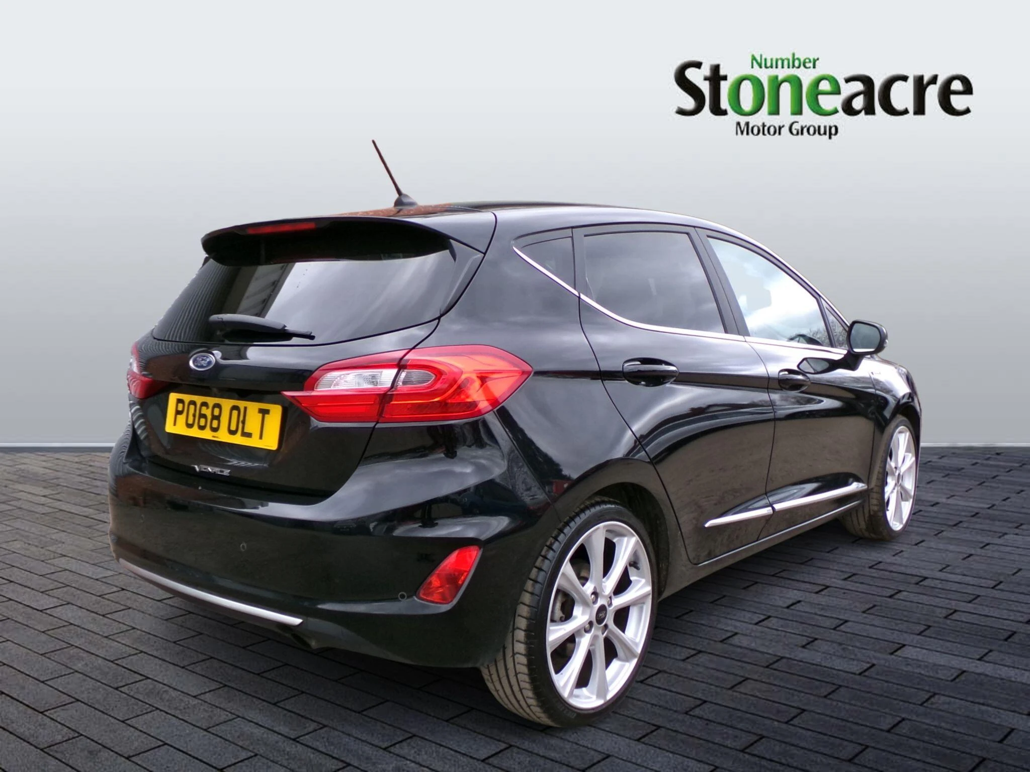 Ford Fiesta 1.0T EcoBoost Vignale Euro 6 (s/s) 5dr PO68OLT Image 3